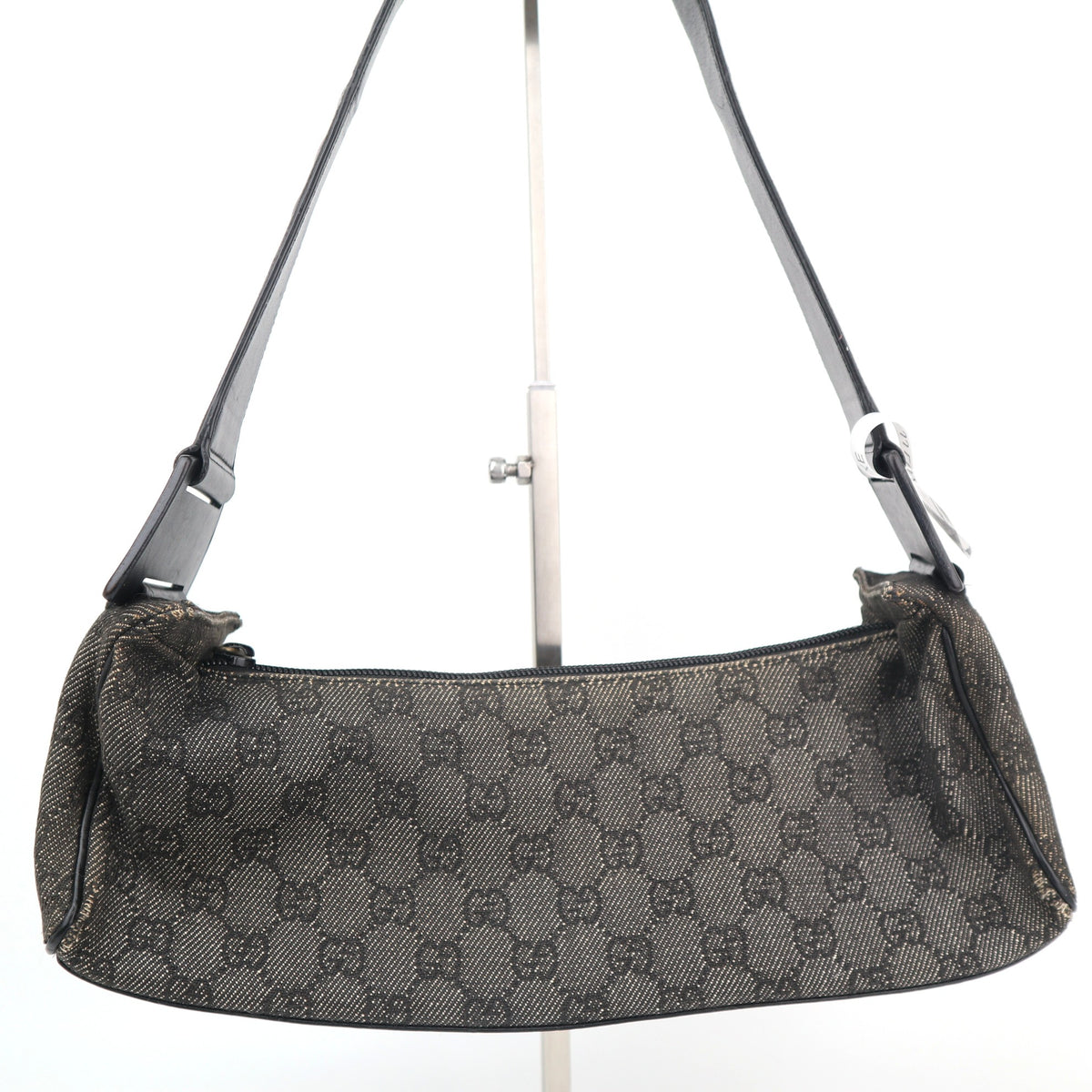 C2615 Gucci Shoulder Bag vintage black and grey GG monogram canvas small shoulder bag | Pre-Owned Very Good Black / Grey Monogram, GG Monogram Canvas
