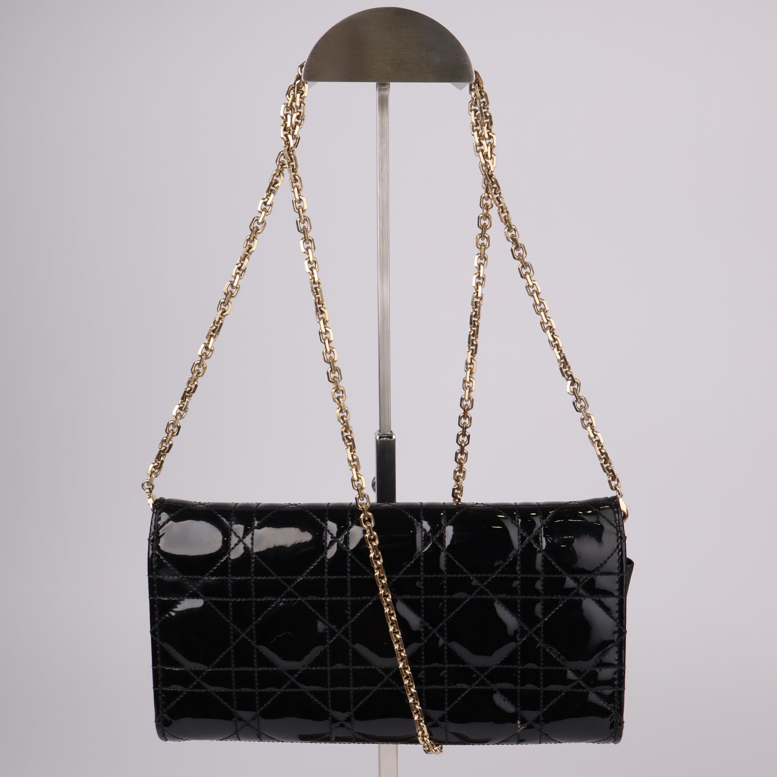 J1238-Dior Diana Enamel Wallet Chain ShoulderBag Black- Pre Owned