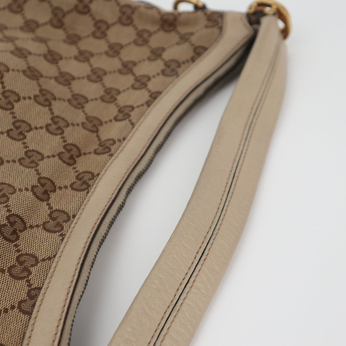 C2621 Gucci Tote Bag GG Canvas Hobo | Pre-Owned Very Good Brown GG monogram Canvas