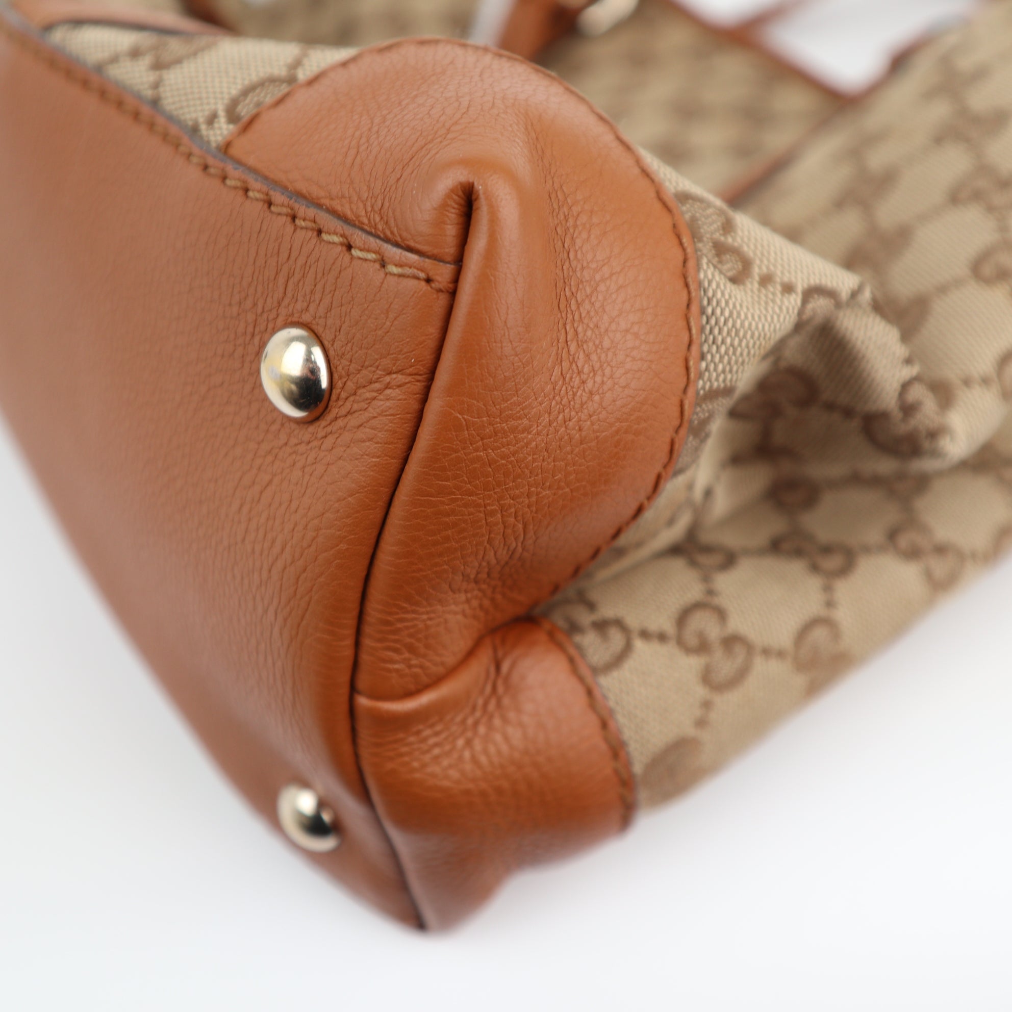 Gucci GG in Brown/Beige Canvas/Leather Marrakech Shoulder Bag C1800 | Pre-Owned Very Good Beige / Brown GG Canvas, Leather