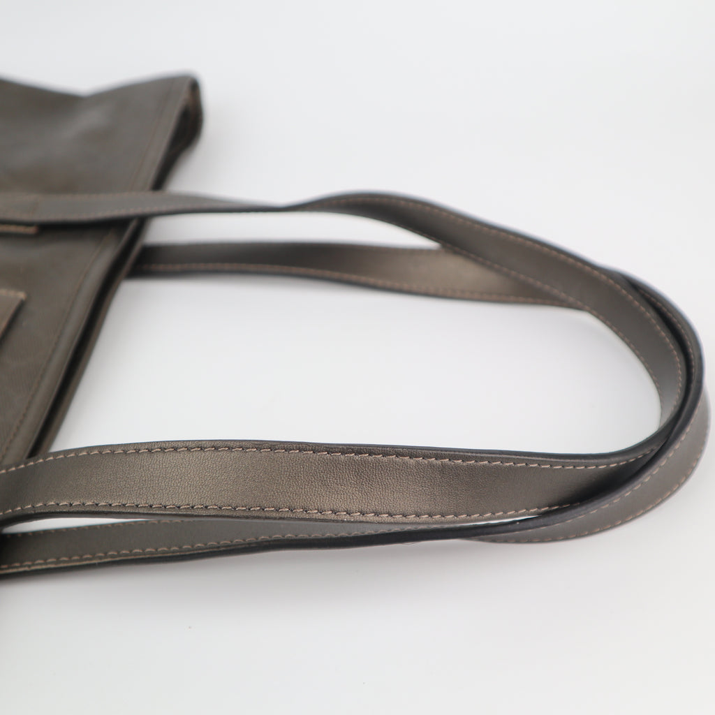 C2632 Gucci Tote Bag GG Imprimé BRONZE PVC Medium | Pre-Owned Very Good Bronze GG monogram PVC, Canvas