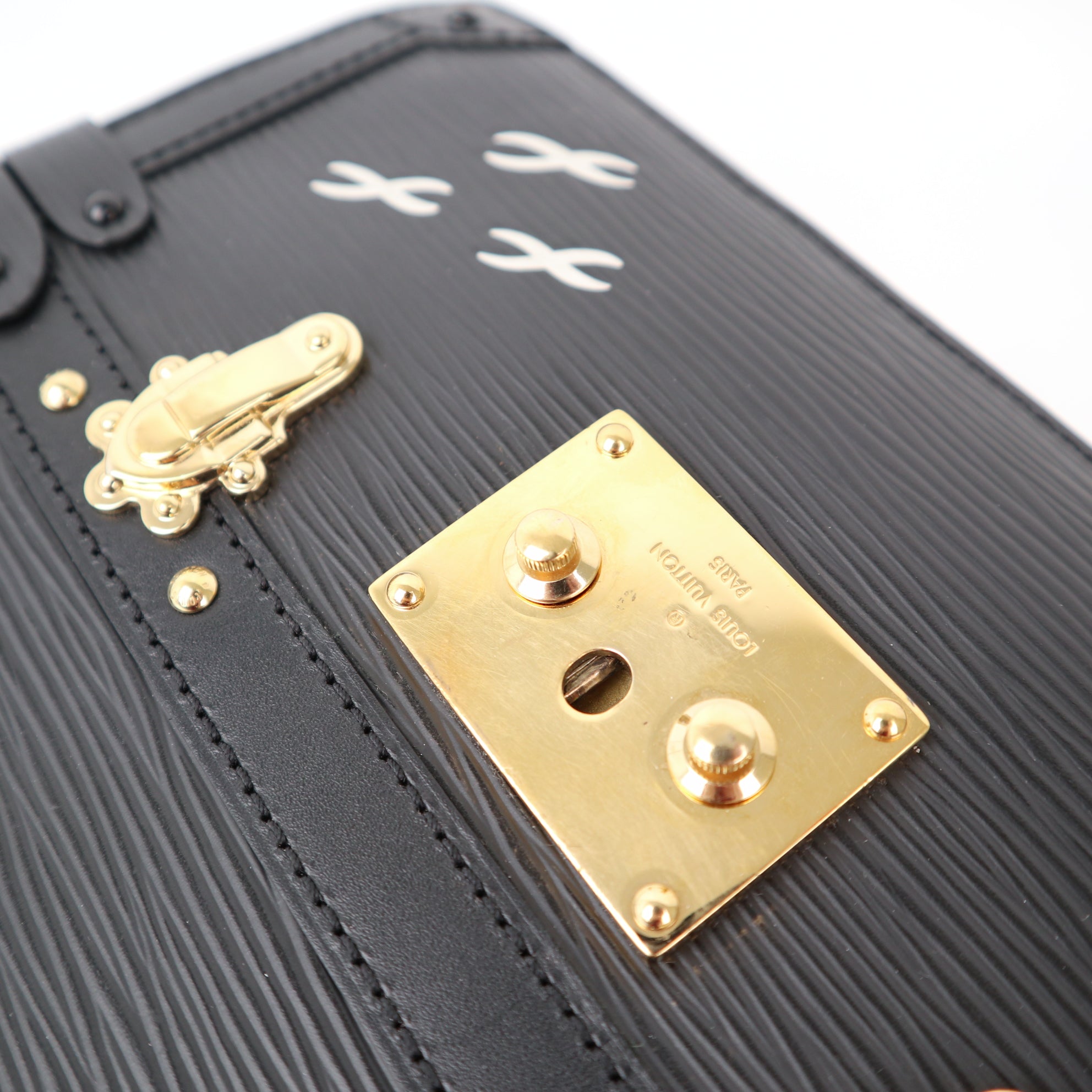 C1175 Louis Vuitton Black Epi Leather Trunk Clutch Bag-Pre Owned