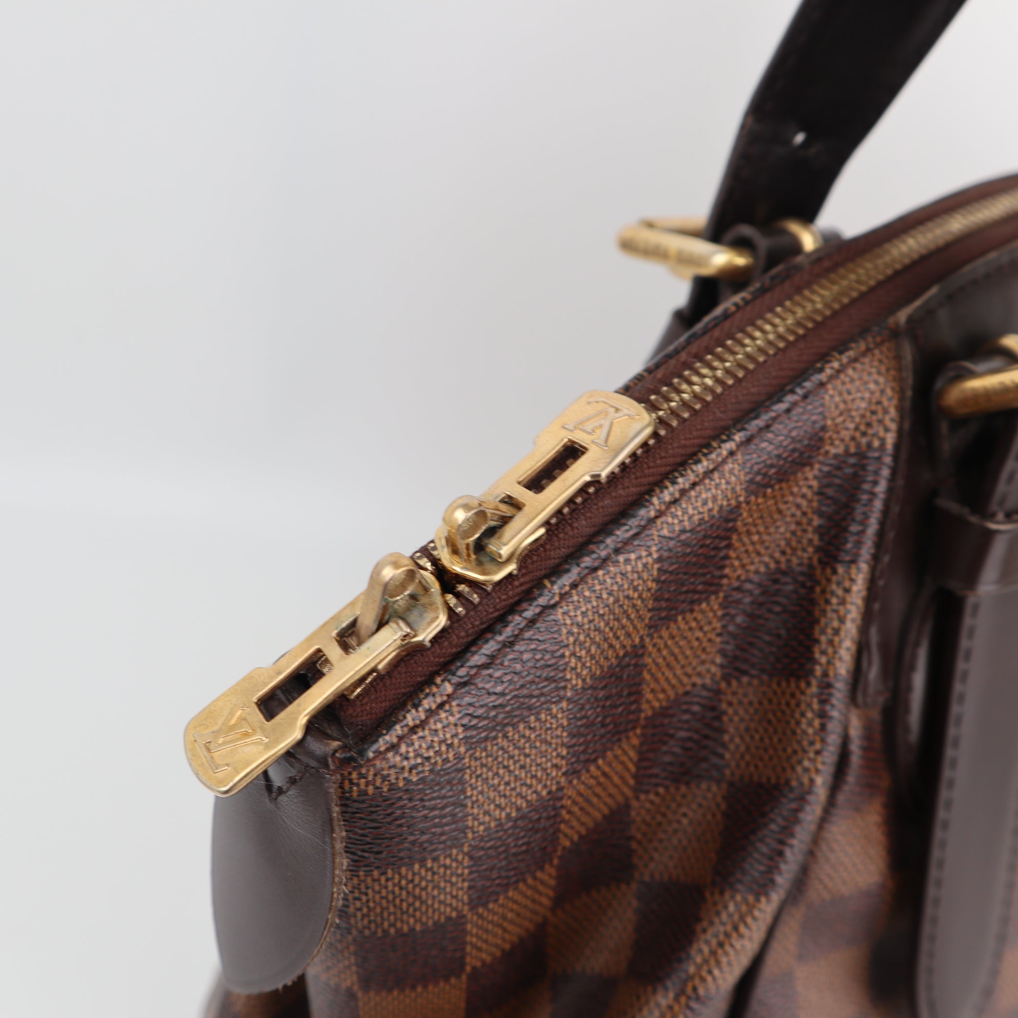 Louis Vuitton Damier Ebene Verona MM Shoulder Bag C1796 | Pre-Owned Very Good Brown Damier Ebene Canvas