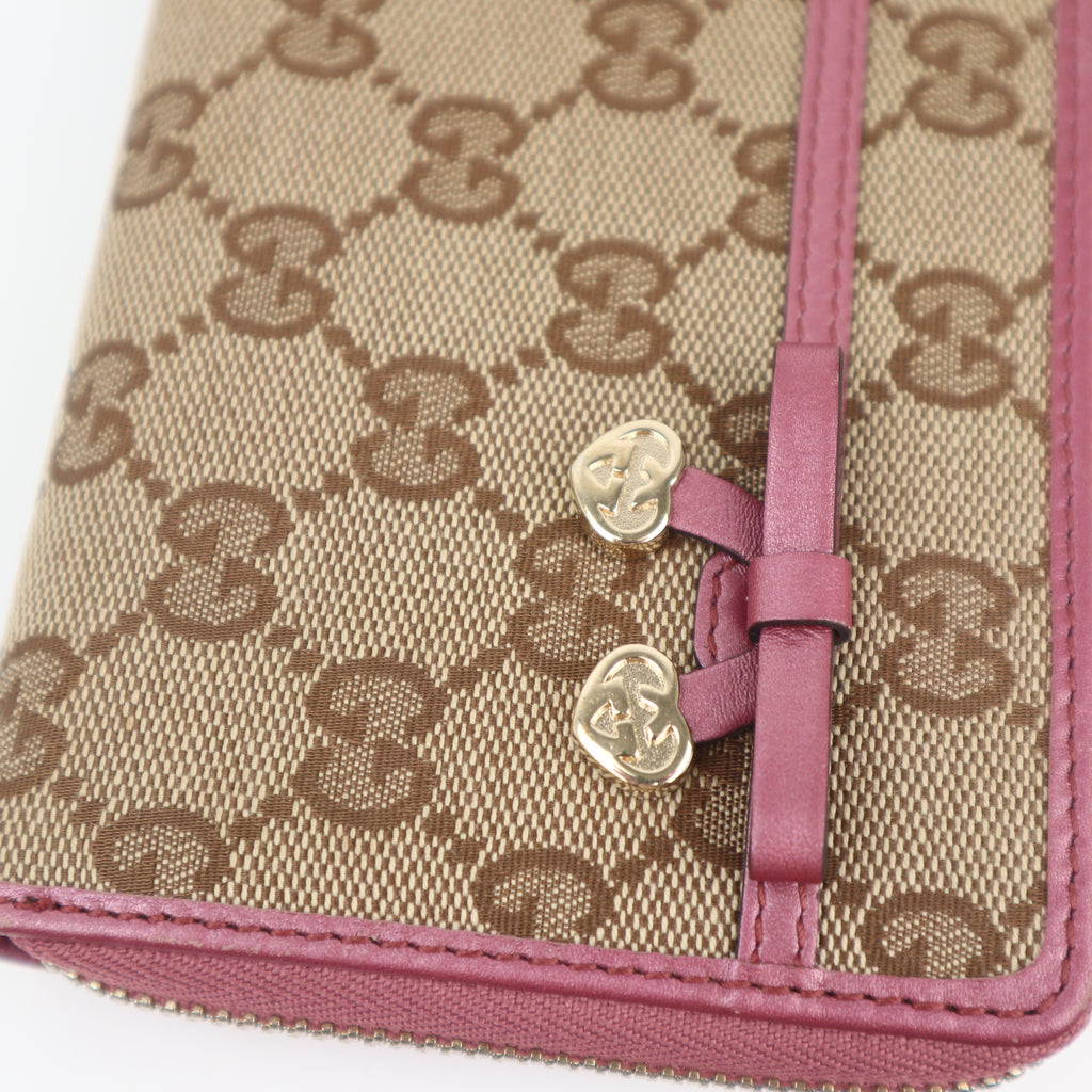 C2644 Gucci Wallet GG Canvas Wallet With Purple Leather Trim & Gold Heart Pink | Pre-Owned Excellent Pink GG monogram Canvas, Leather