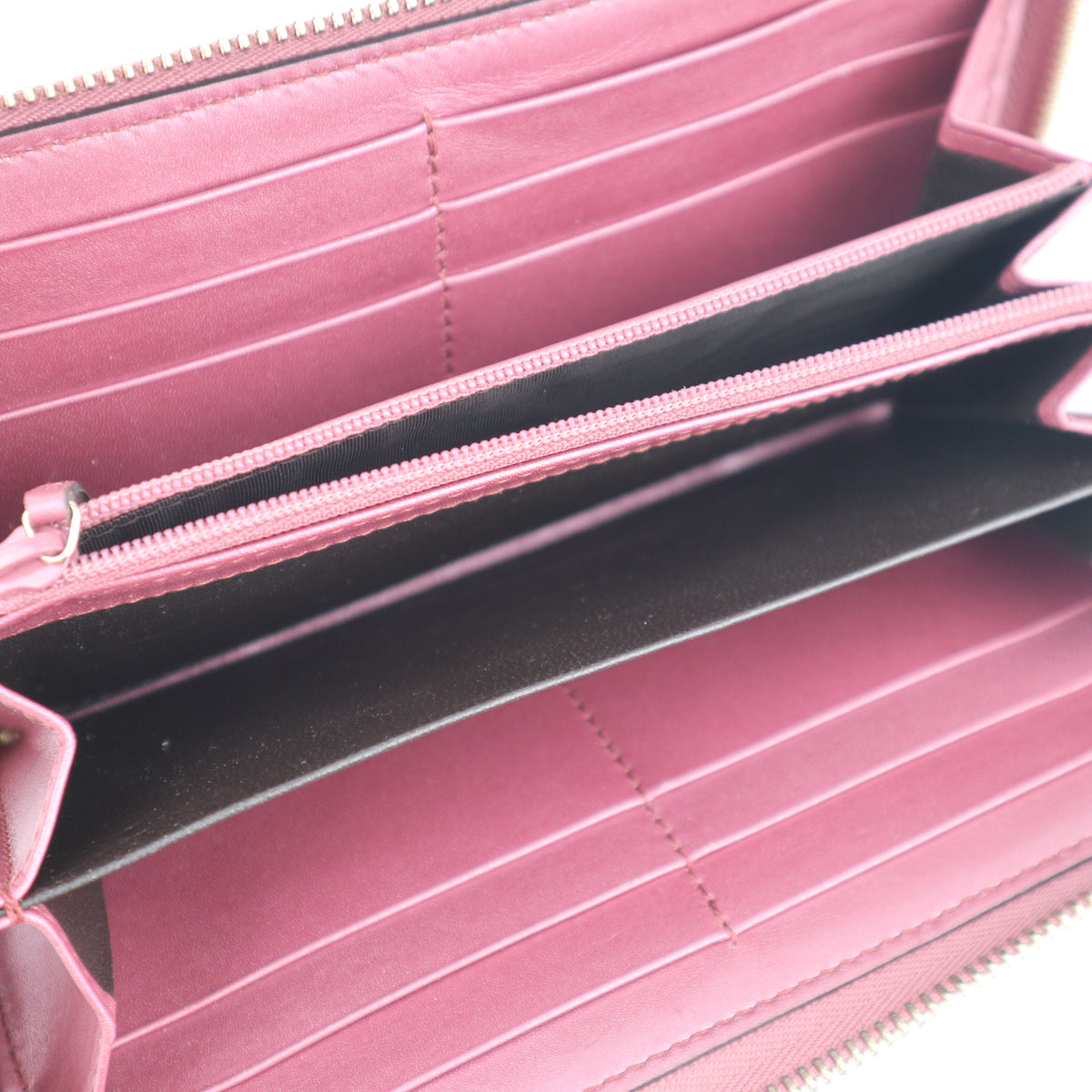 C2644 Gucci Wallet GG Canvas Wallet With Purple Leather Trim & Gold Heart Pink | Pre-Owned Excellent Pink GG monogram Canvas, Leather
