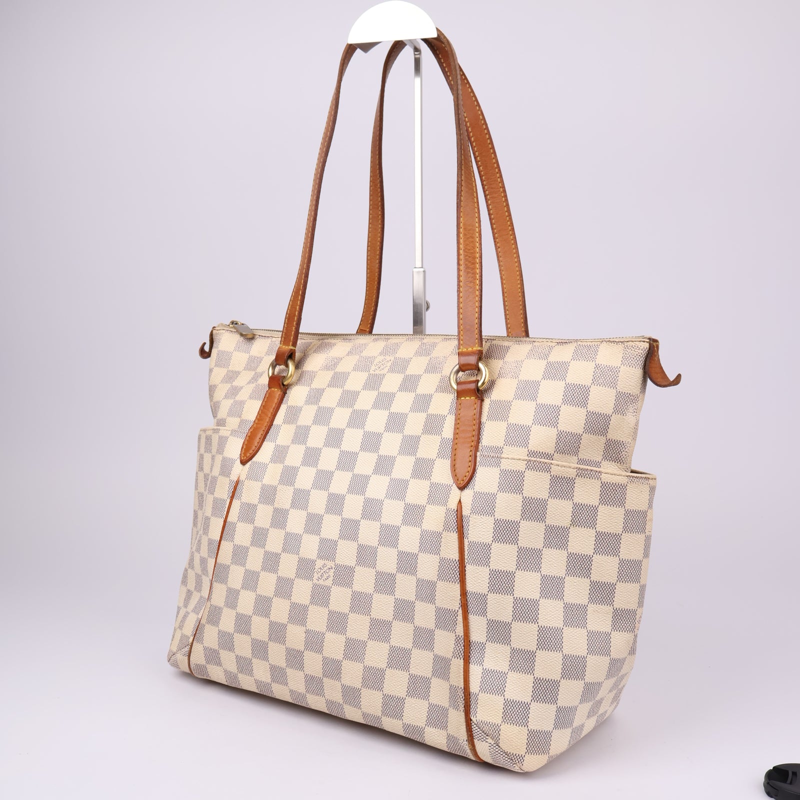 J1214- Louis Vuitton Totally MM Damier Azur Coated Canvas Bag - Pre Owned