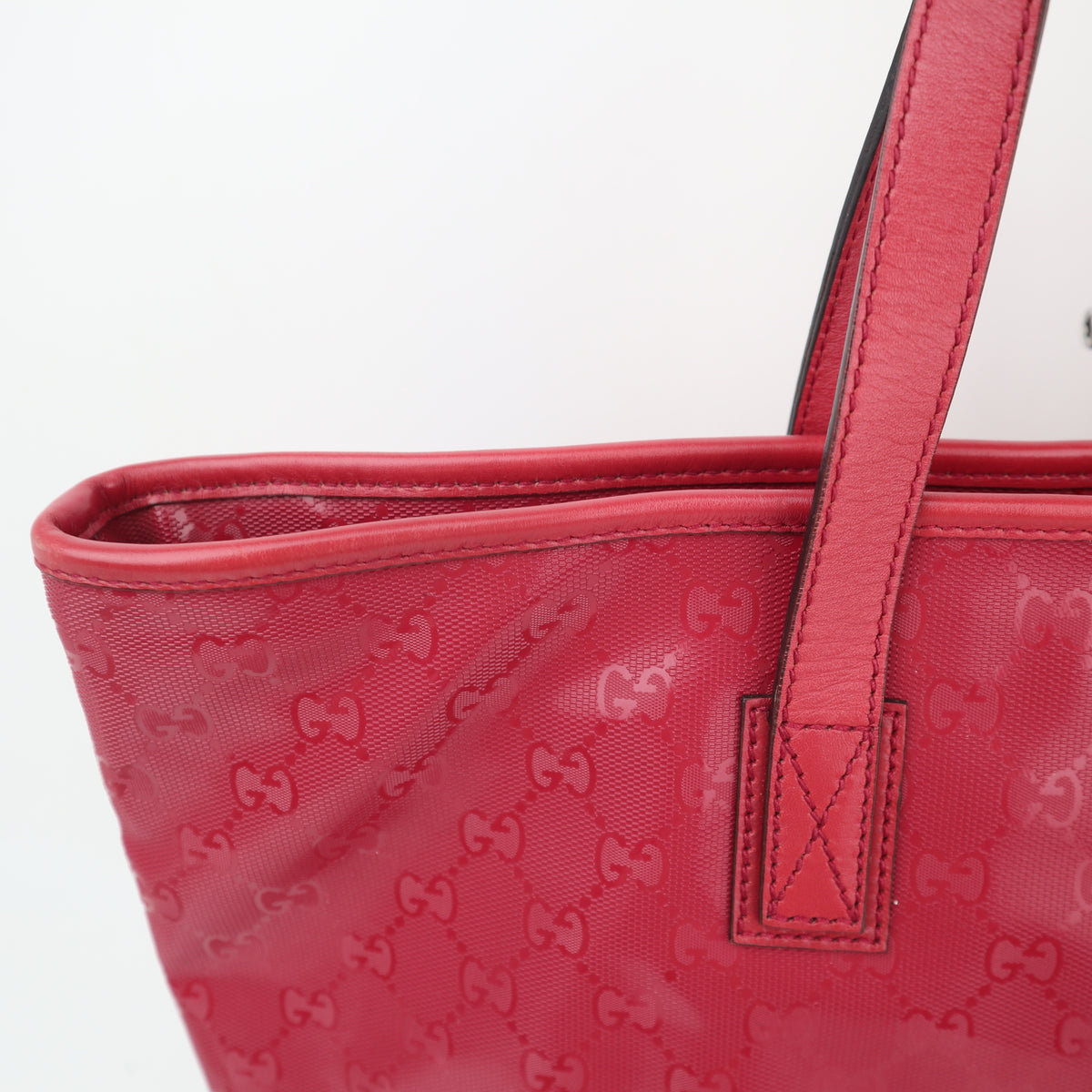 C2662 Gucci Tote Bag GG Imprimé Medium | Pre-Owned Excellent Pink Polyvinyl chloride (PVC) GG Imprimé