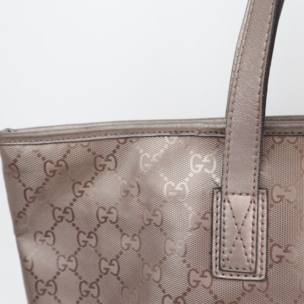 C2663 Gucci Tote Bag GG Imprimé Medium | Pre-Owned Very Good Light Purple Polyvinyl chloride (PVC) GG Imprimé