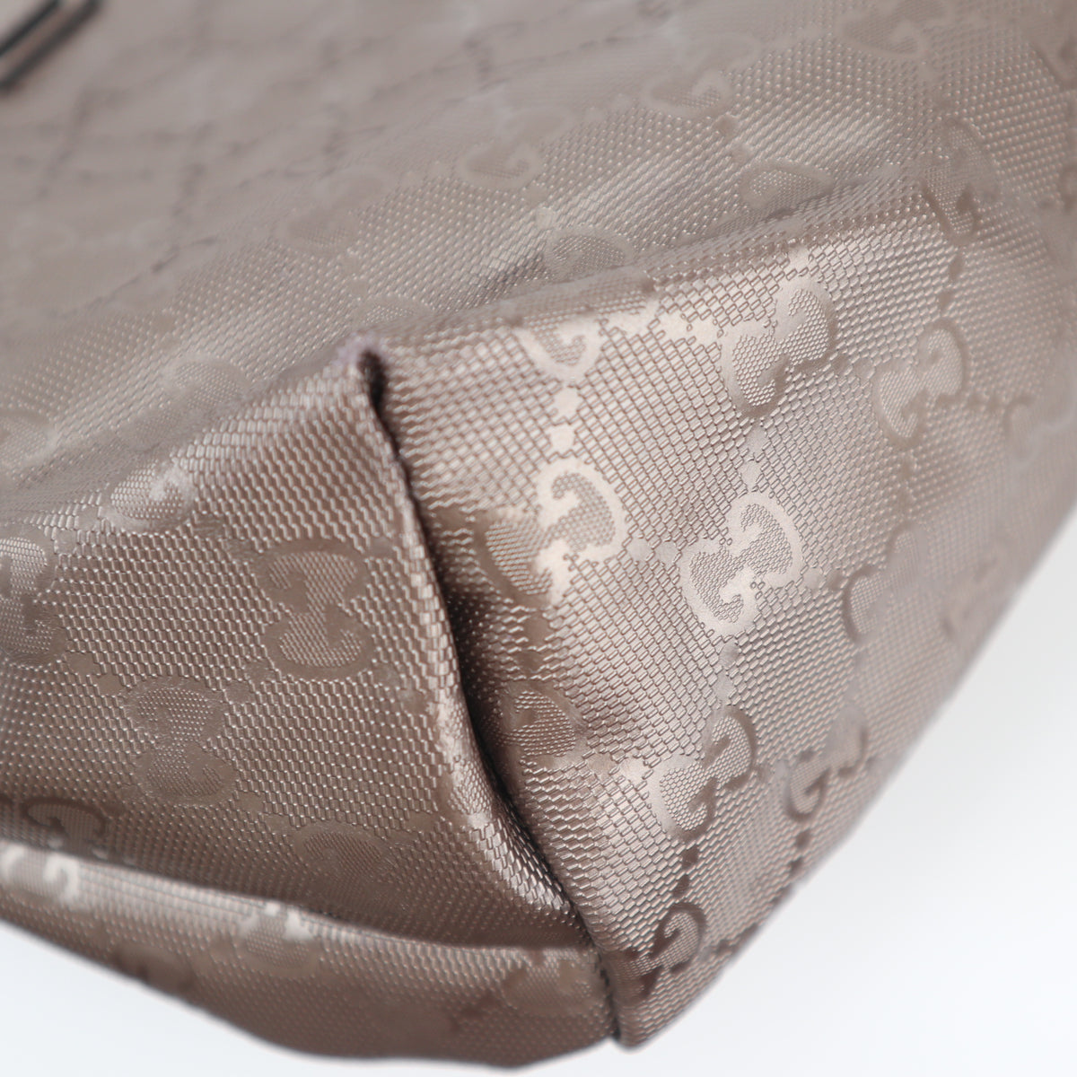 C2663 Gucci Tote Bag GG Imprimé Medium | Pre-Owned Very Good Light Purple Polyvinyl chloride (PVC) GG Imprimé