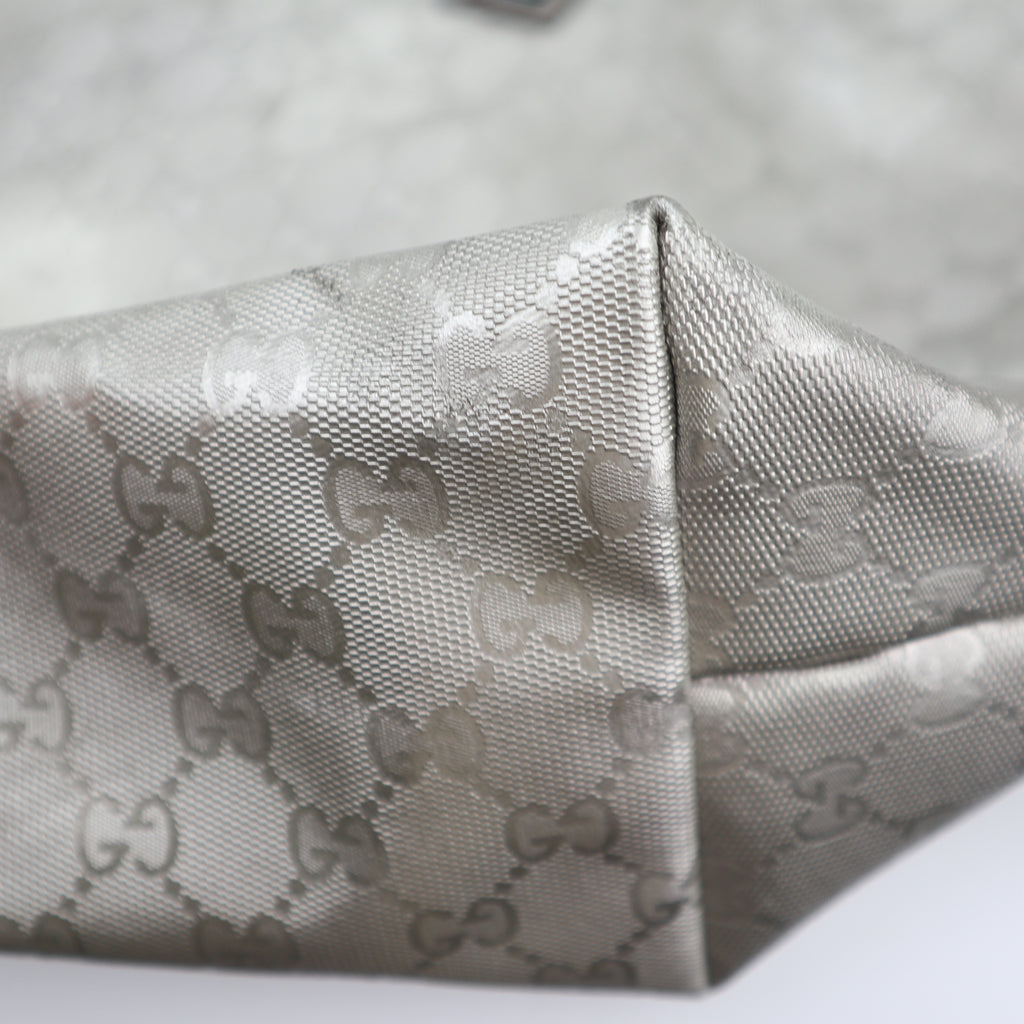 C2666 Gucci Tote Bag GG Imprimé Large | Pre-Owned Excellent Silver Polyvinyl chloride (PVC) GG Imprimé