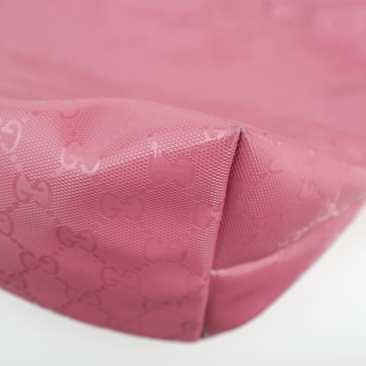 C2667 Gucci Tote Bag GG Imprimé Large | Pre-Owned Excellent Pink Polyvinyl chloride (PVC) GG Imprimé