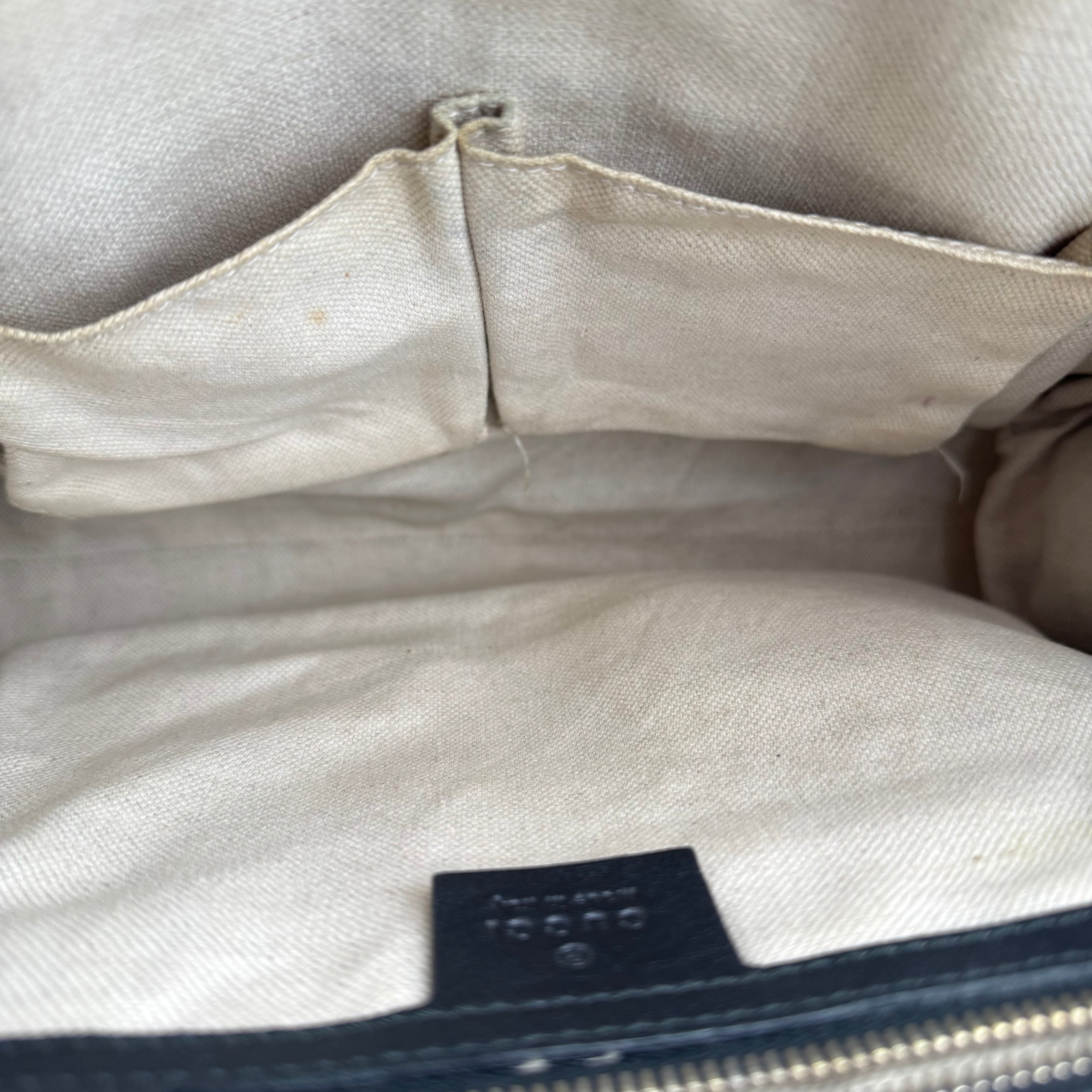 J3572 Gucci Emily Chain Shoulder Bag Medium- Pre Owned