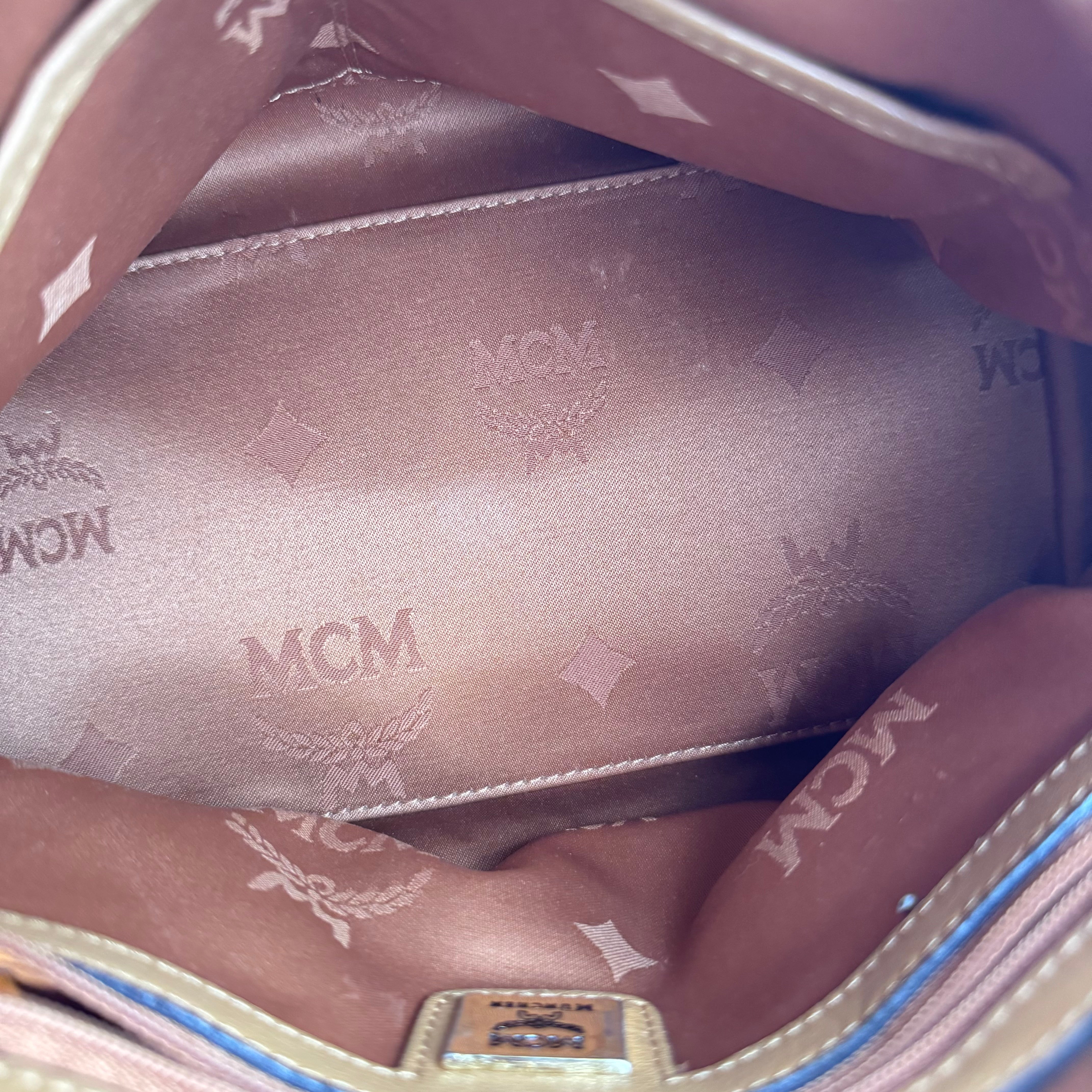 J3587 MCM Small Patricia Saddle Bag - Pre Owned