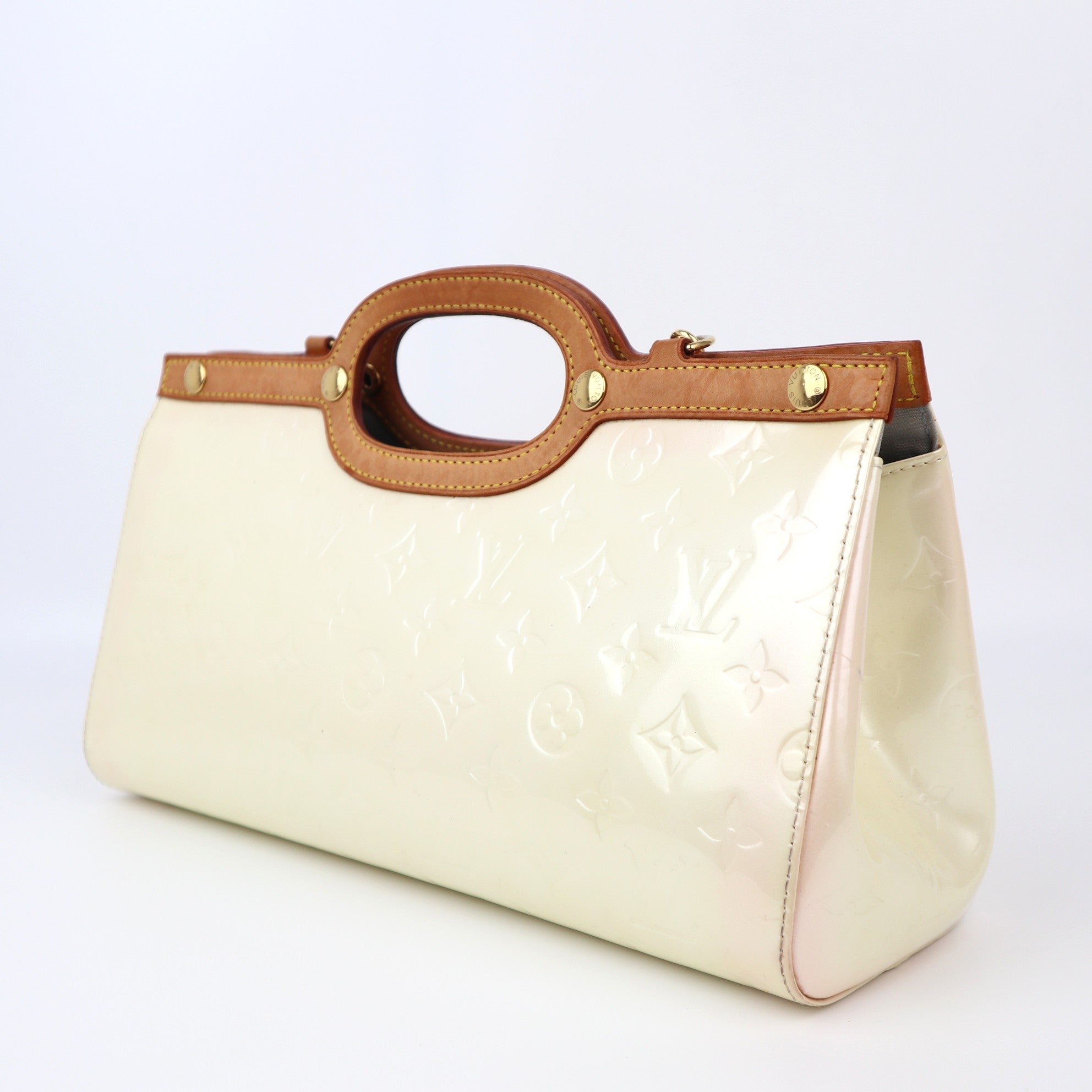 C1211 Louis Vuitton Perle Monogram Vernis Roxbury Drive Bag -Pre Owned