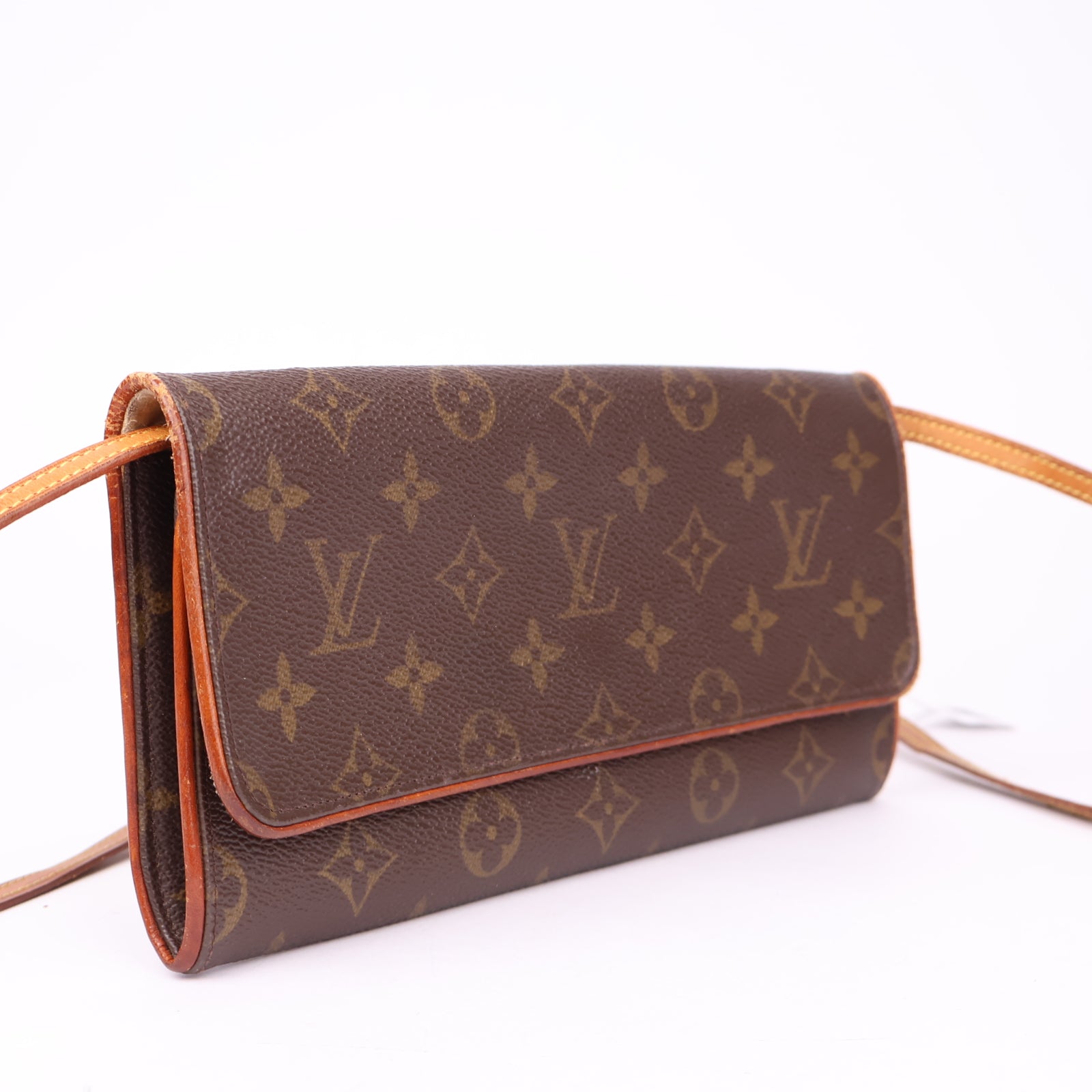 J1193 Louis Vuitton Pochette Twin GM in Monogram- Pre Owned