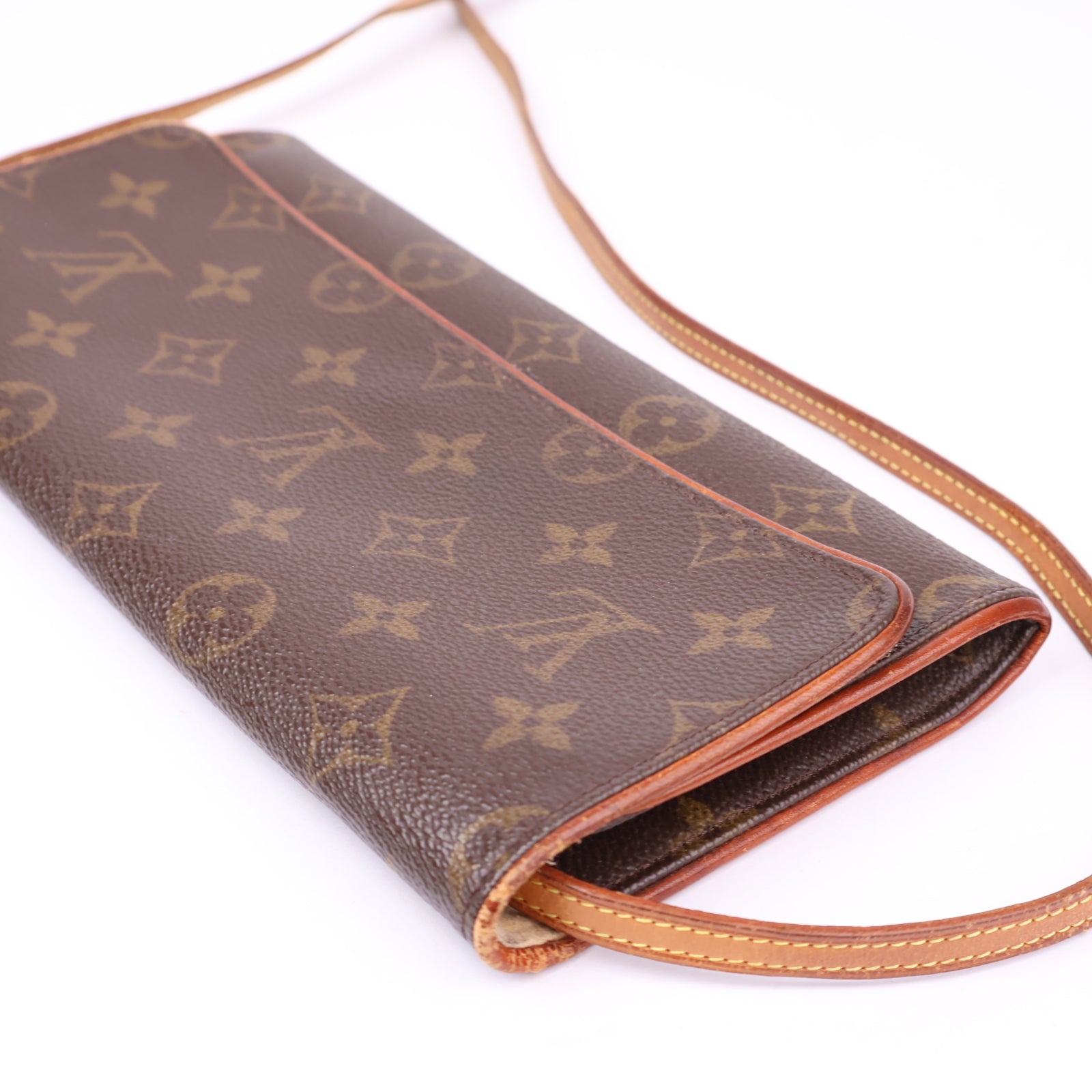 J1193 Louis Vuitton Pochette Twin GM in Monogram- Pre Owned