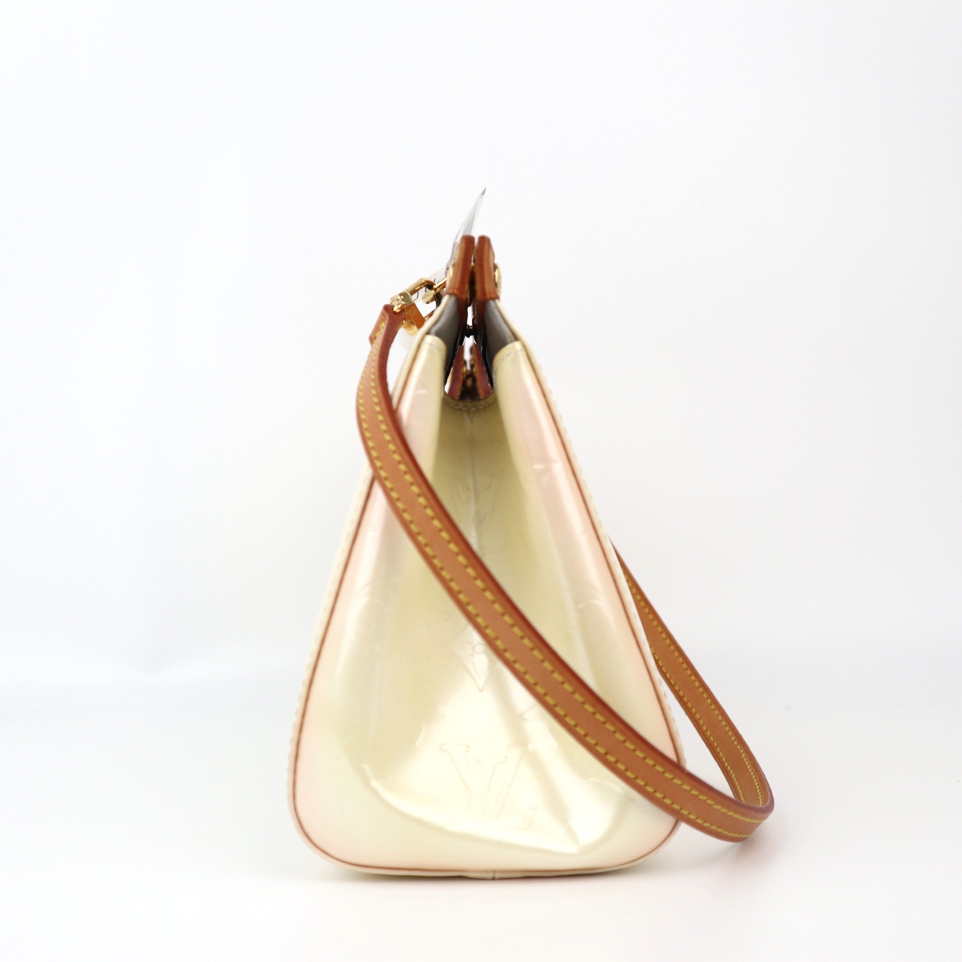 C1211 Louis Vuitton Perle Monogram Vernis Roxbury Drive Bag -Pre Owned