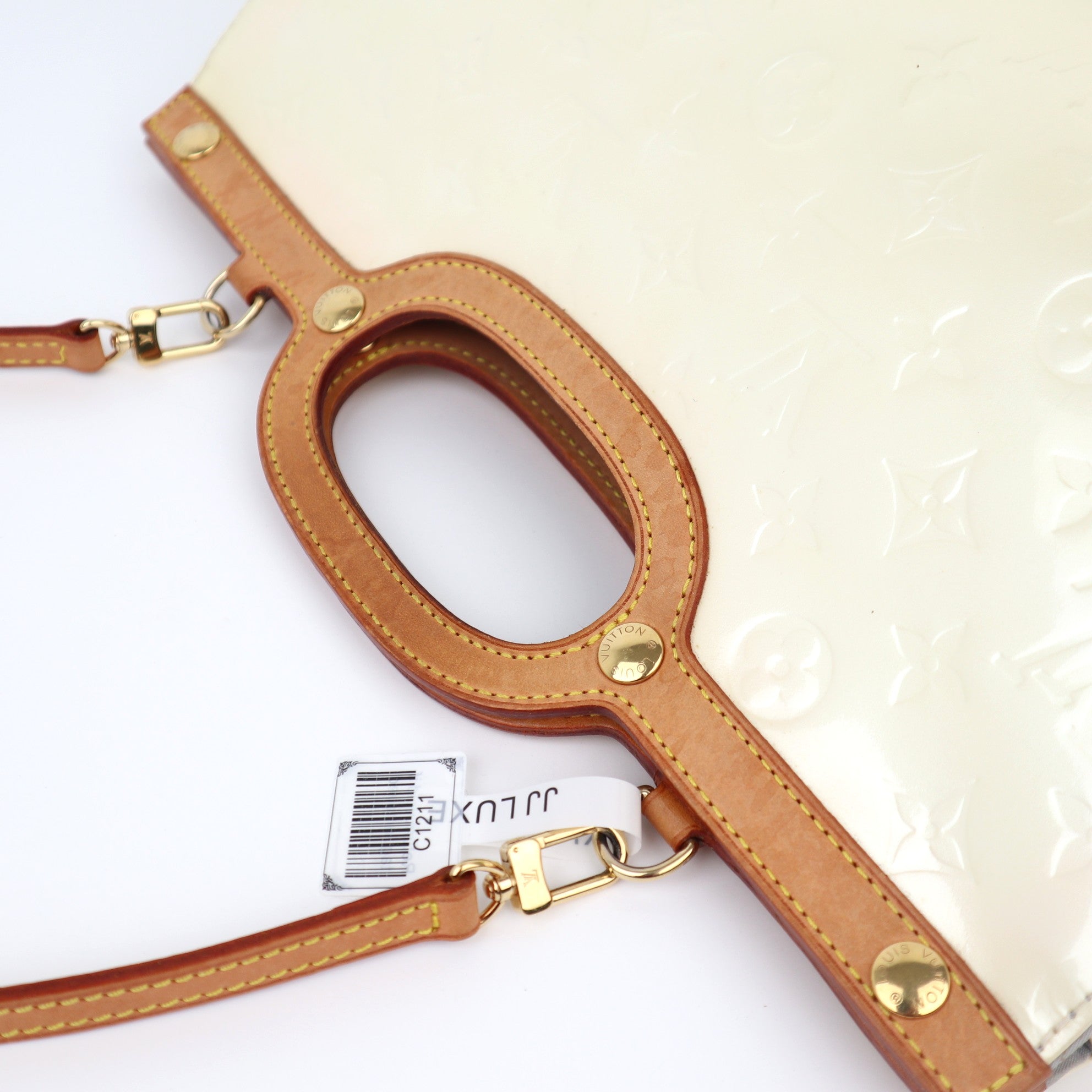 C1211 Louis Vuitton Perle Monogram Vernis Roxbury Drive Bag -Pre Owned
