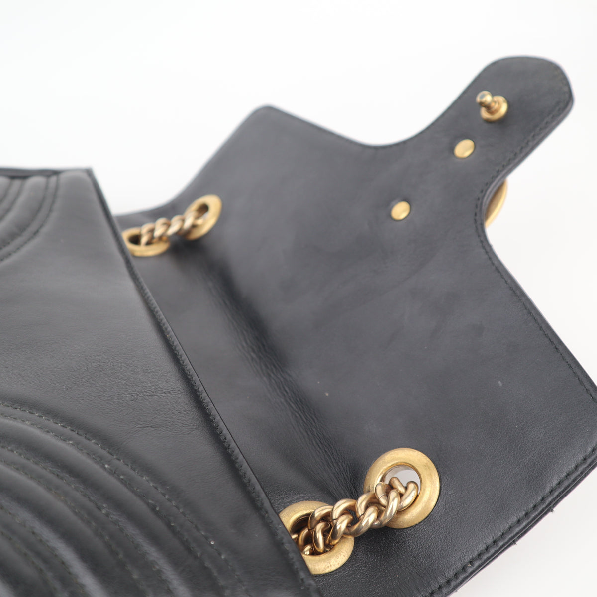 C2688 Gucci Shoulder Bag GG Marmont Small Black | Pre-Owned Very Good Black GG Canvas
