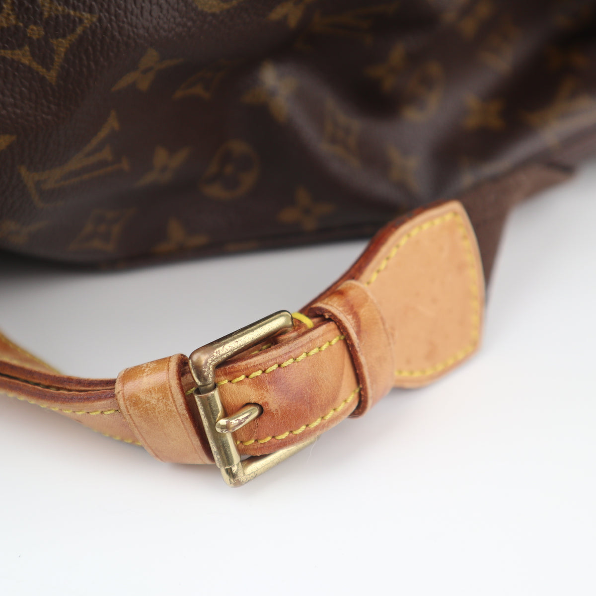 C2691 Louis Vuitton Backpack Montsouris GM | Pre-Owned Very Good