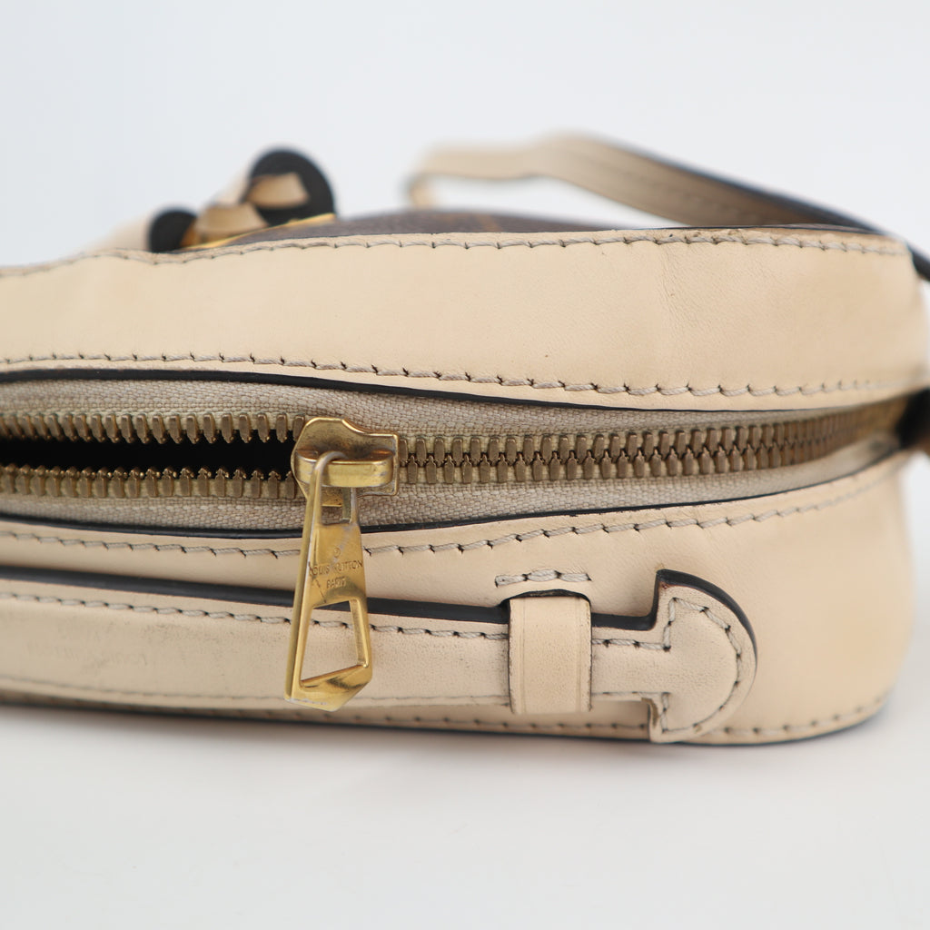 C2693 Louis Vuitton Crossbody Bag Saintonge Monogram and Leather Cream | Pre-Owned Very Good Cream Monogram Canvas, Leather