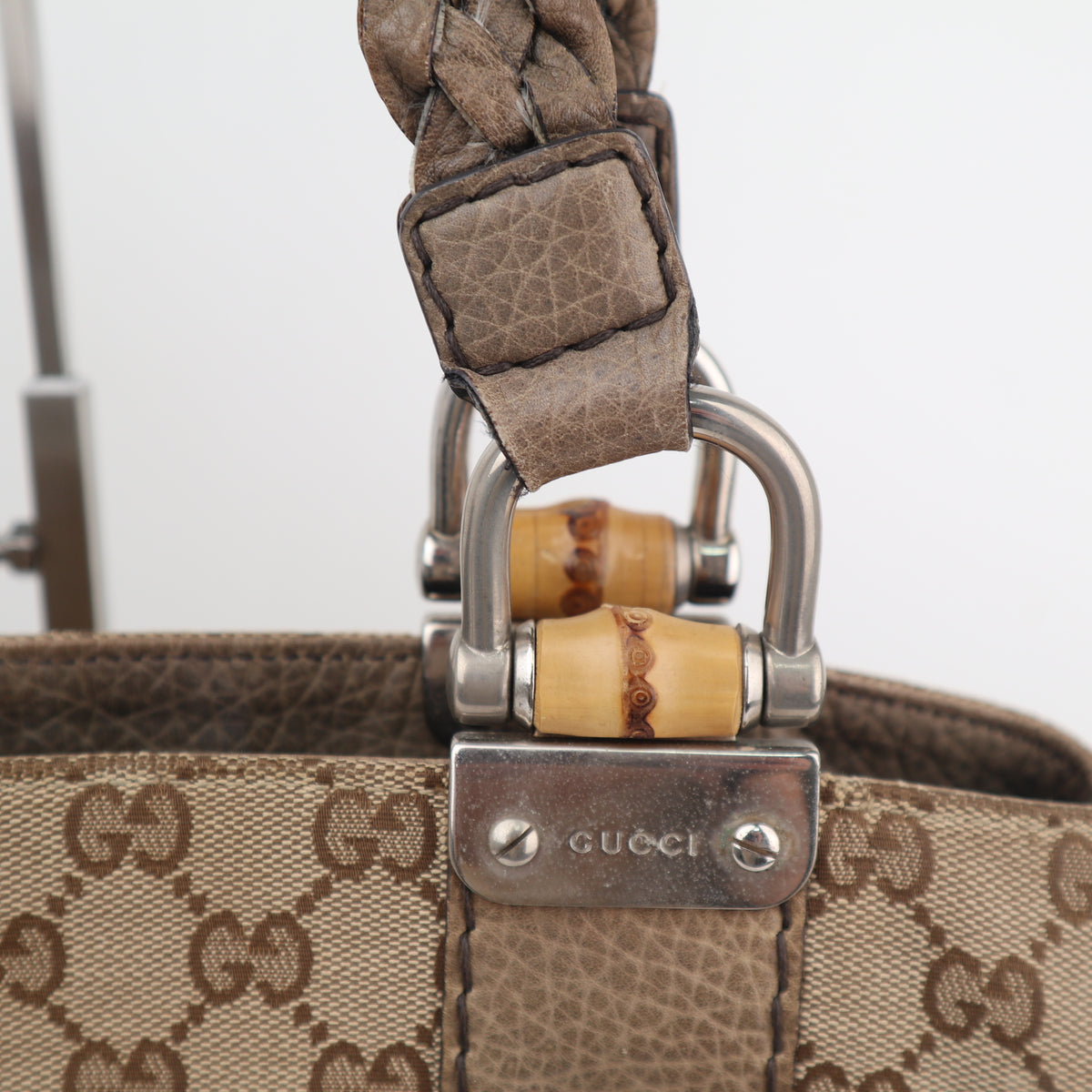 C2703 Gucci Tote Bag Medium GG Canvas Bamboo Libeccio tote bag | Pre-Owned Very Good Brown Canvas GG