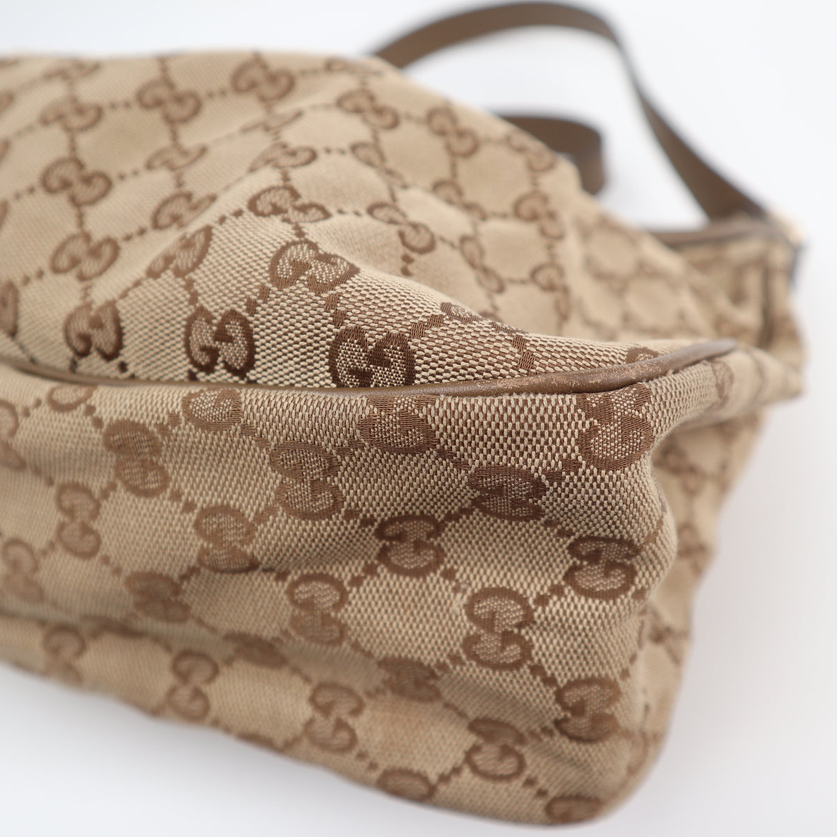 C2705 Gucci Tote Bag GG Canvas Sukey Shoulder Bag | Pre-Owned Very Good Brown Canvas GG