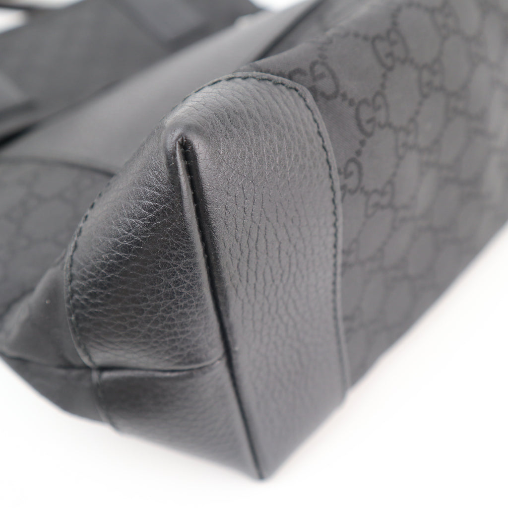 C2706 Gucci Tote Bag GG Denim Tote Bag Black | Pre-Owned Excellent Black Denim GG