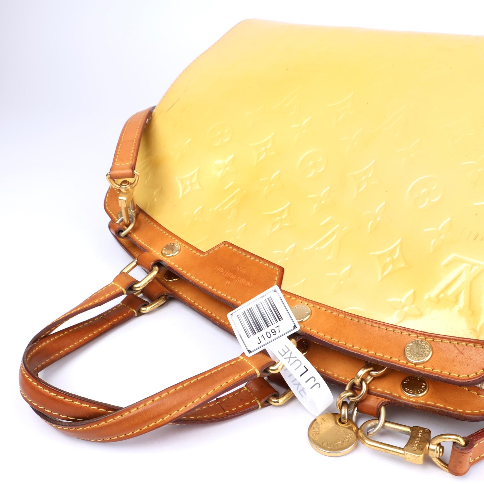 J1097 Louis Vuitton Blanc Corail Monogram Vernis Brea MM Bag- Pre Owned