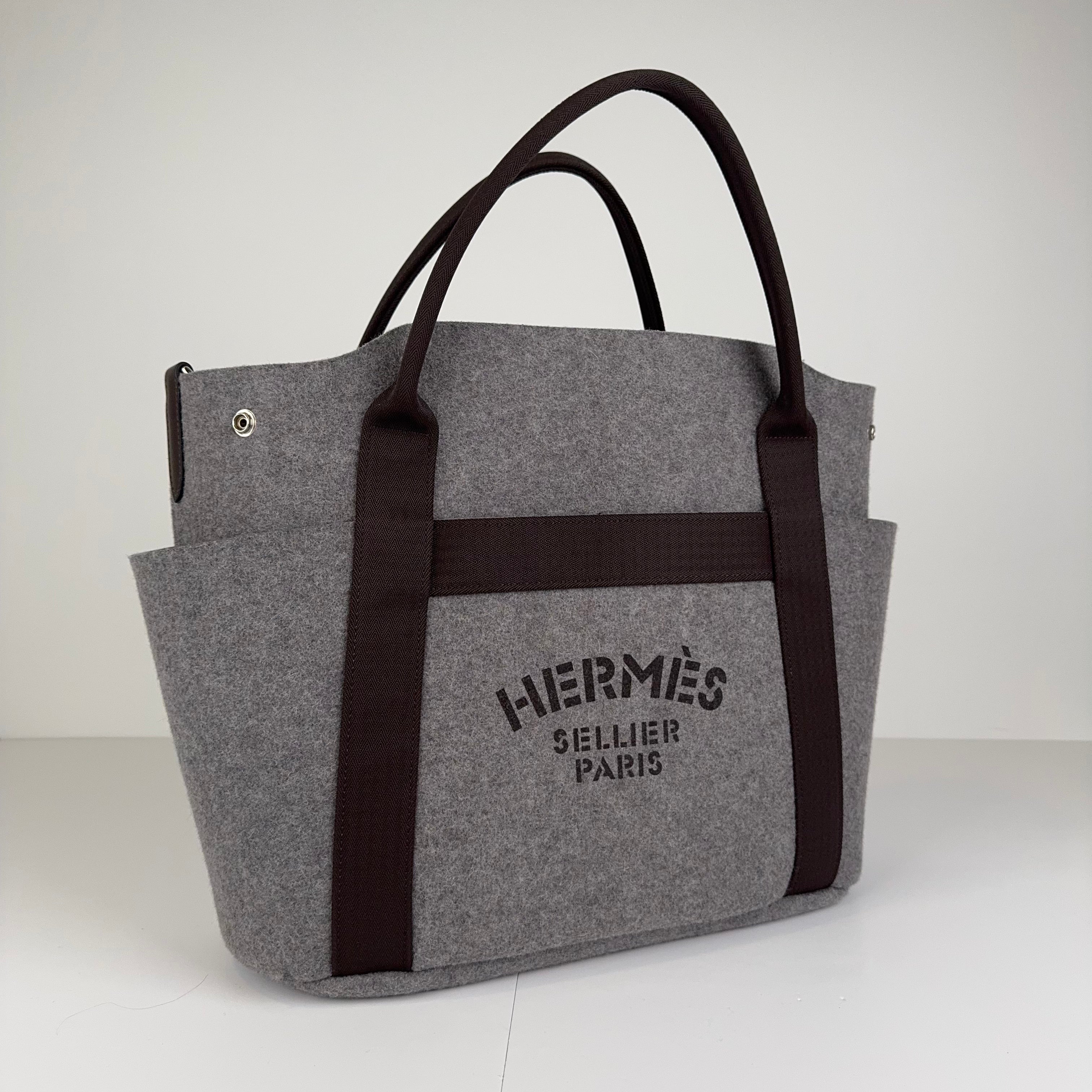 PRE OWNED - Hermès Herbag wool tote