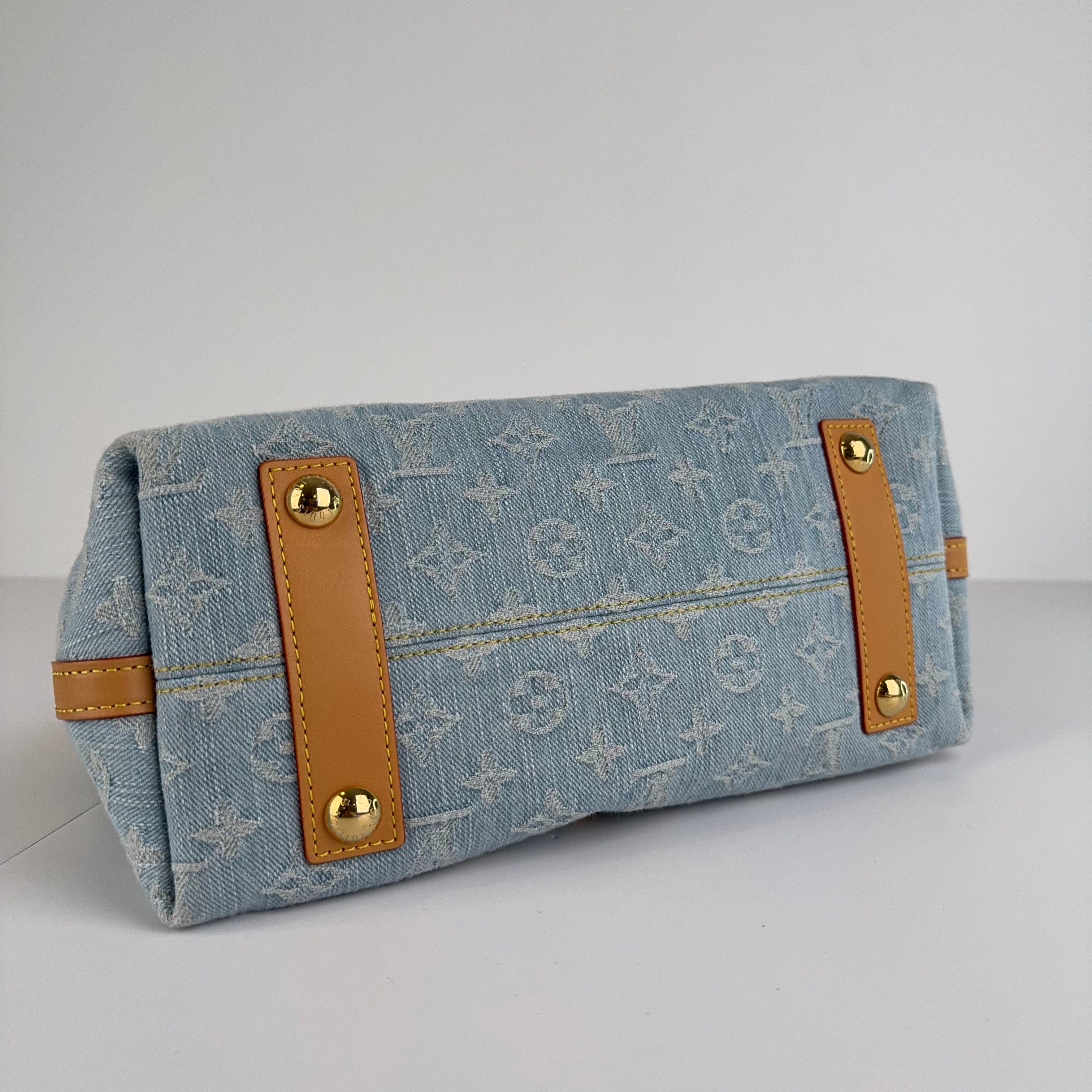 PRE OWNED-Louis Vuitton Carryall Monogram Denim