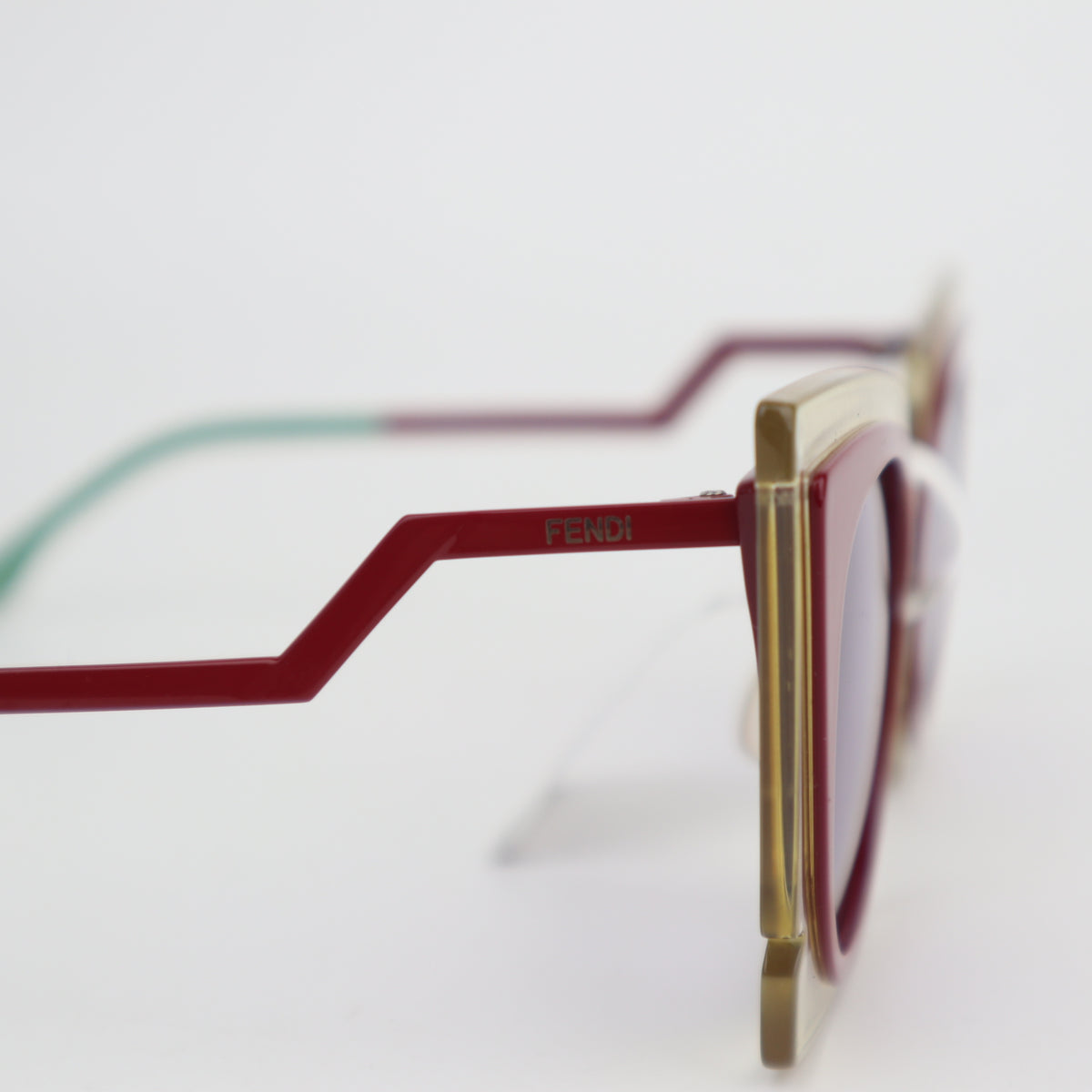 C2715 Fendi Sunglasses Sunglasses Red | Pre-Owned Very Good Red Acetate / Metal