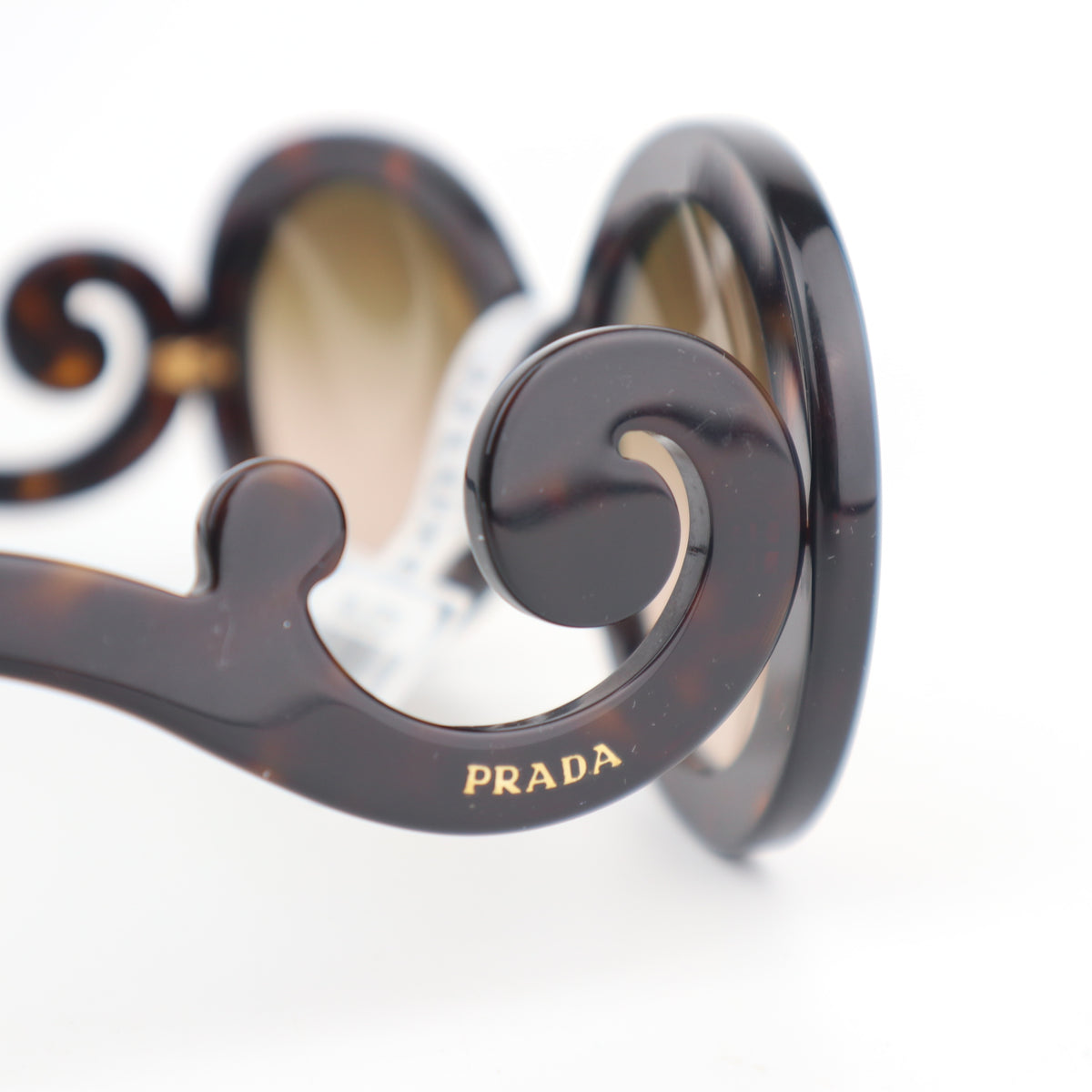 C2716 Prada Sunglasses Minimal Baroque Sunglasses | Pre-Owned Very Good Acetate / Metal