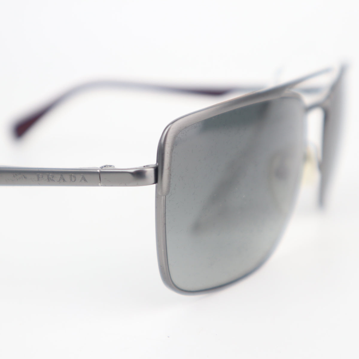 C2717 Prada Sunglasses Sunglasses | Pre-Owned Very Good Acetate / Metal