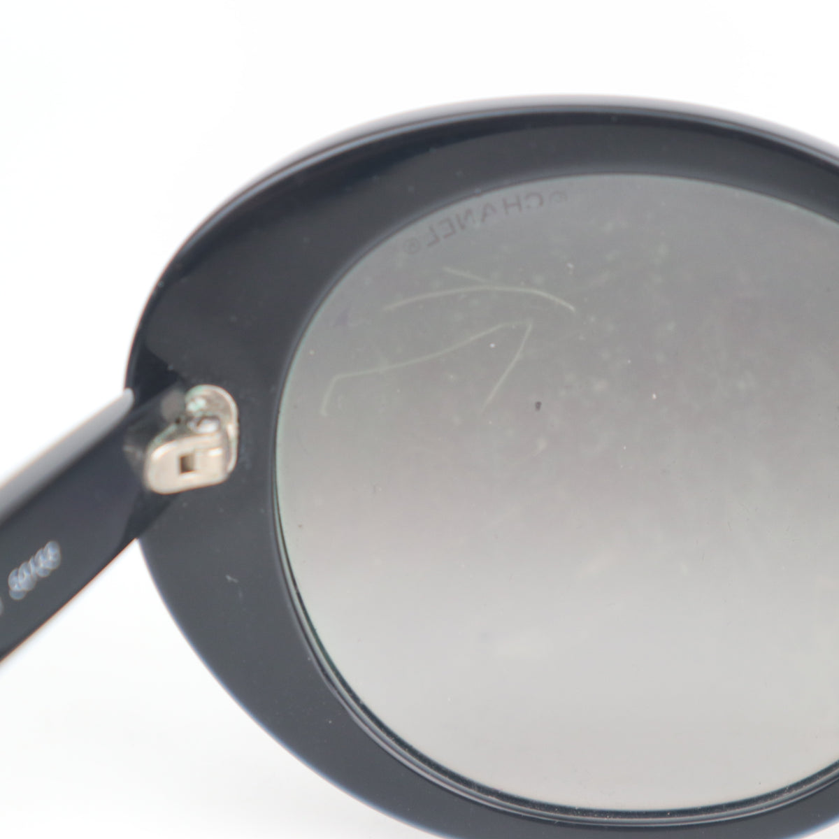 C2730 Chanel Sunglasses Sunglasses Black | Pre-Owned Very Good Black Acetate / Metal