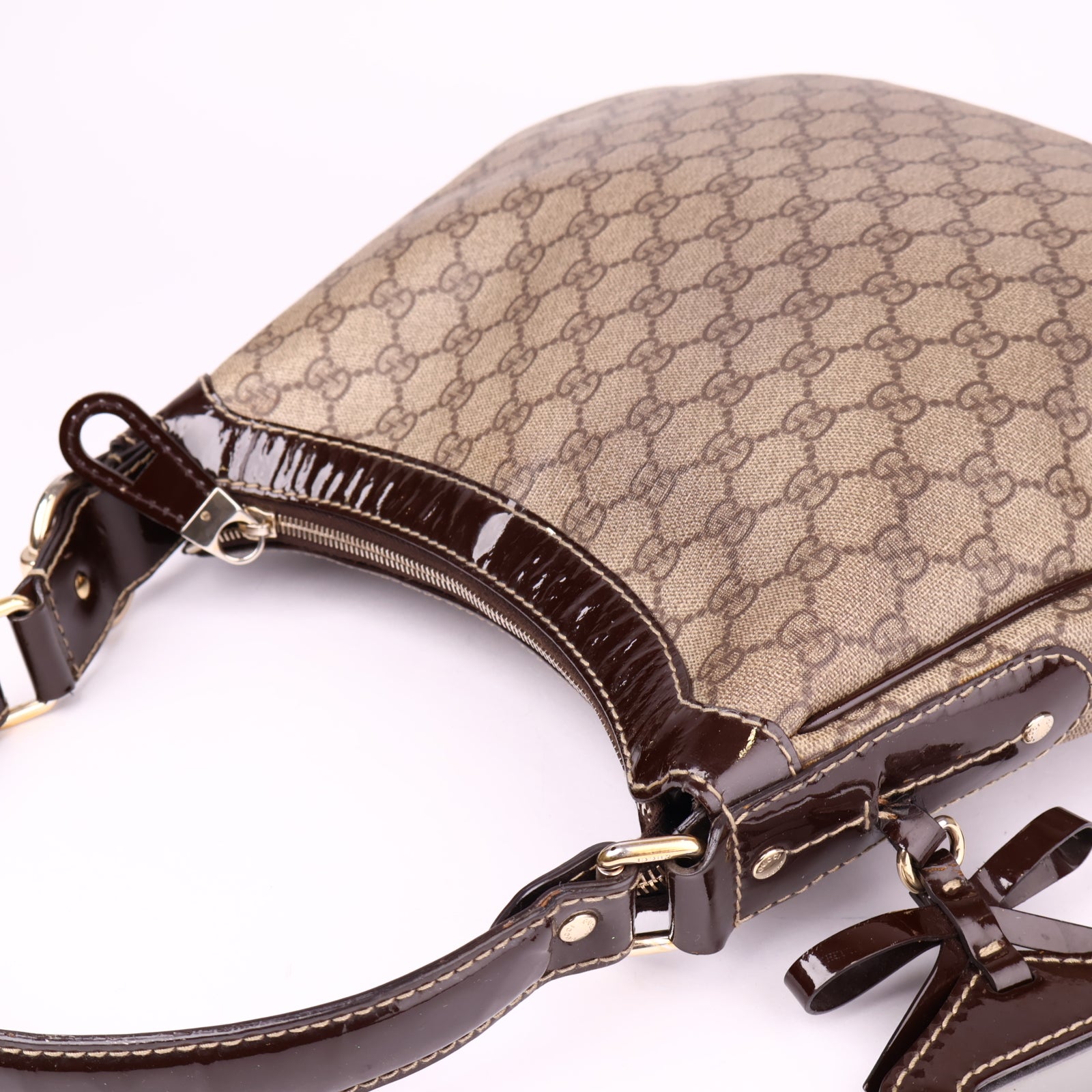 J1167 Gucci Brown GG Supreme Canvas and Patent Leather Hobo- Pre Owned