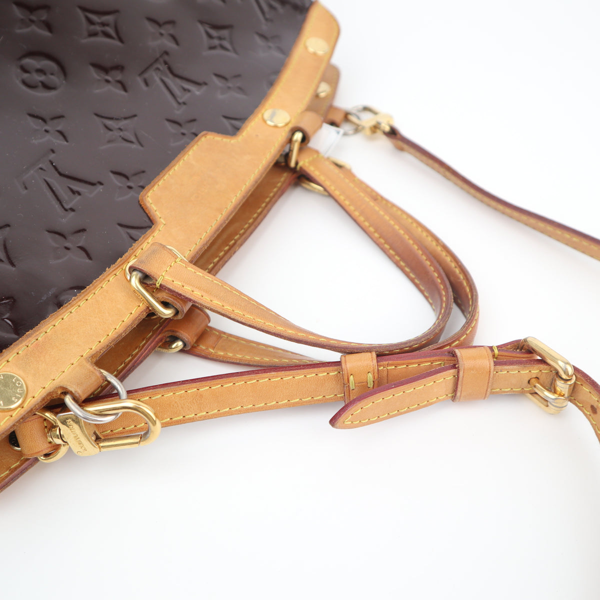 C2734 Louis Vuitton Top Handle Bag Monogram Vernis Brea MM | Pre-Owned Very Good Patent Leather Monogram Vernis