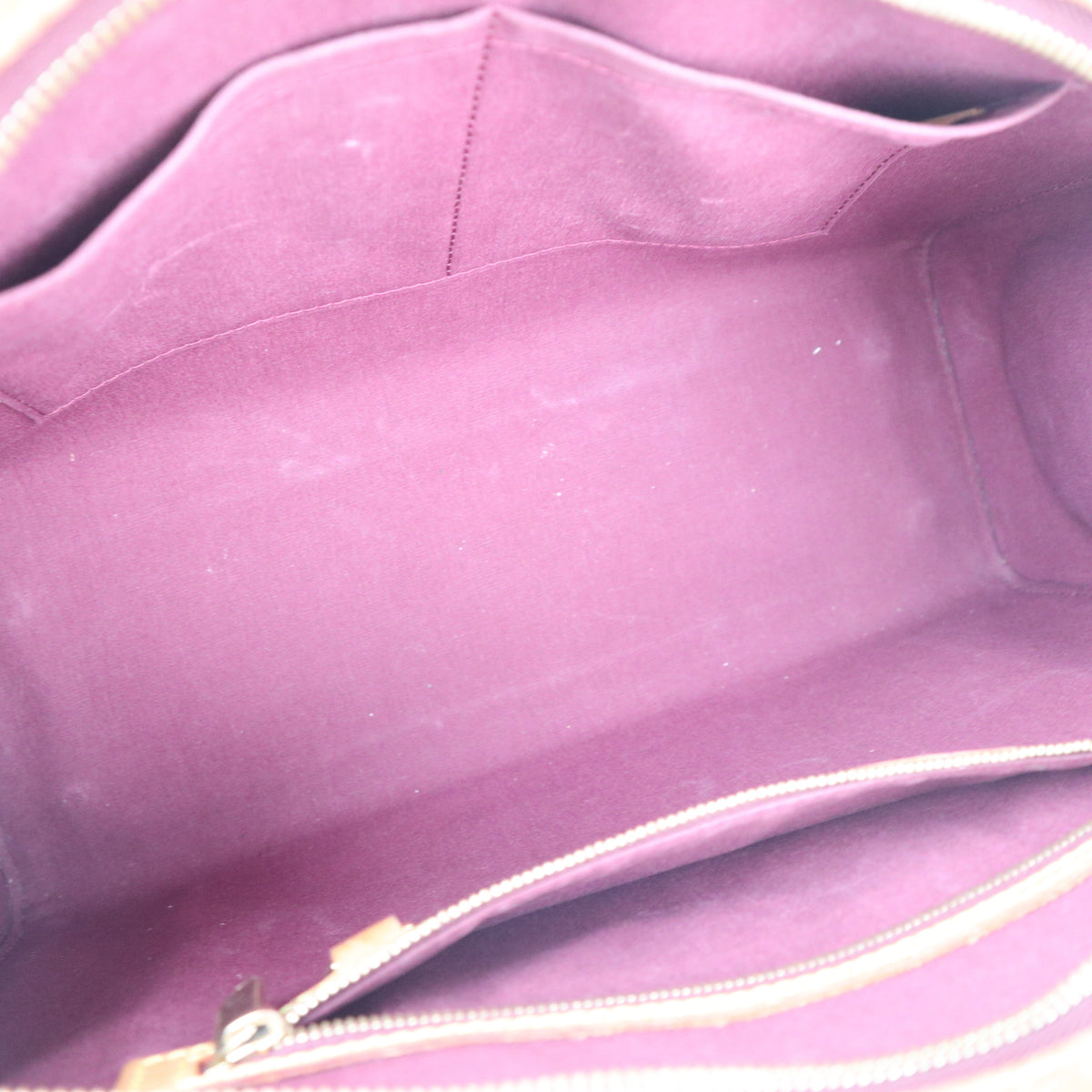 C2736 Louis Vuitton Top Handle Bag Monogram Vernis Brea MM | Pre-Owned Very Good Patent Leather Monogram Vernis