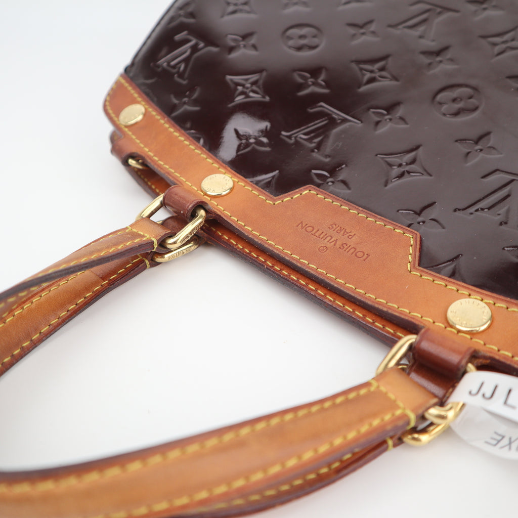 C2739 Louis Vuitton Top Handle Bag Monogram Vernis Brea MM | Pre-Owned Very Good Patent Leather Monogram Vernis