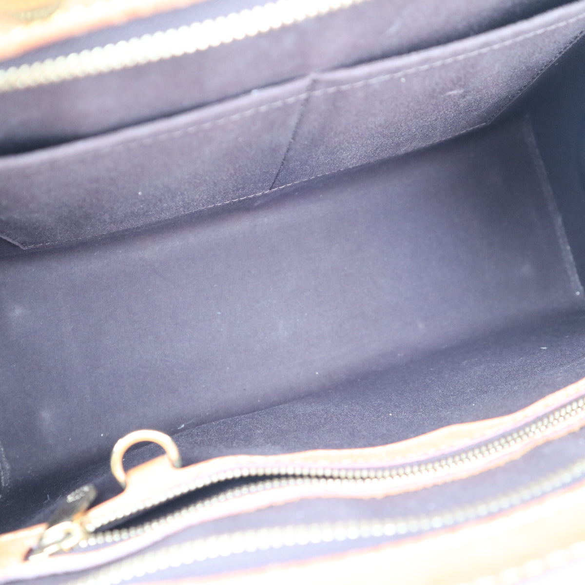 C2739 Louis Vuitton Top Handle Bag Monogram Vernis Brea MM | Pre-Owned Very Good Patent Leather Monogram Vernis