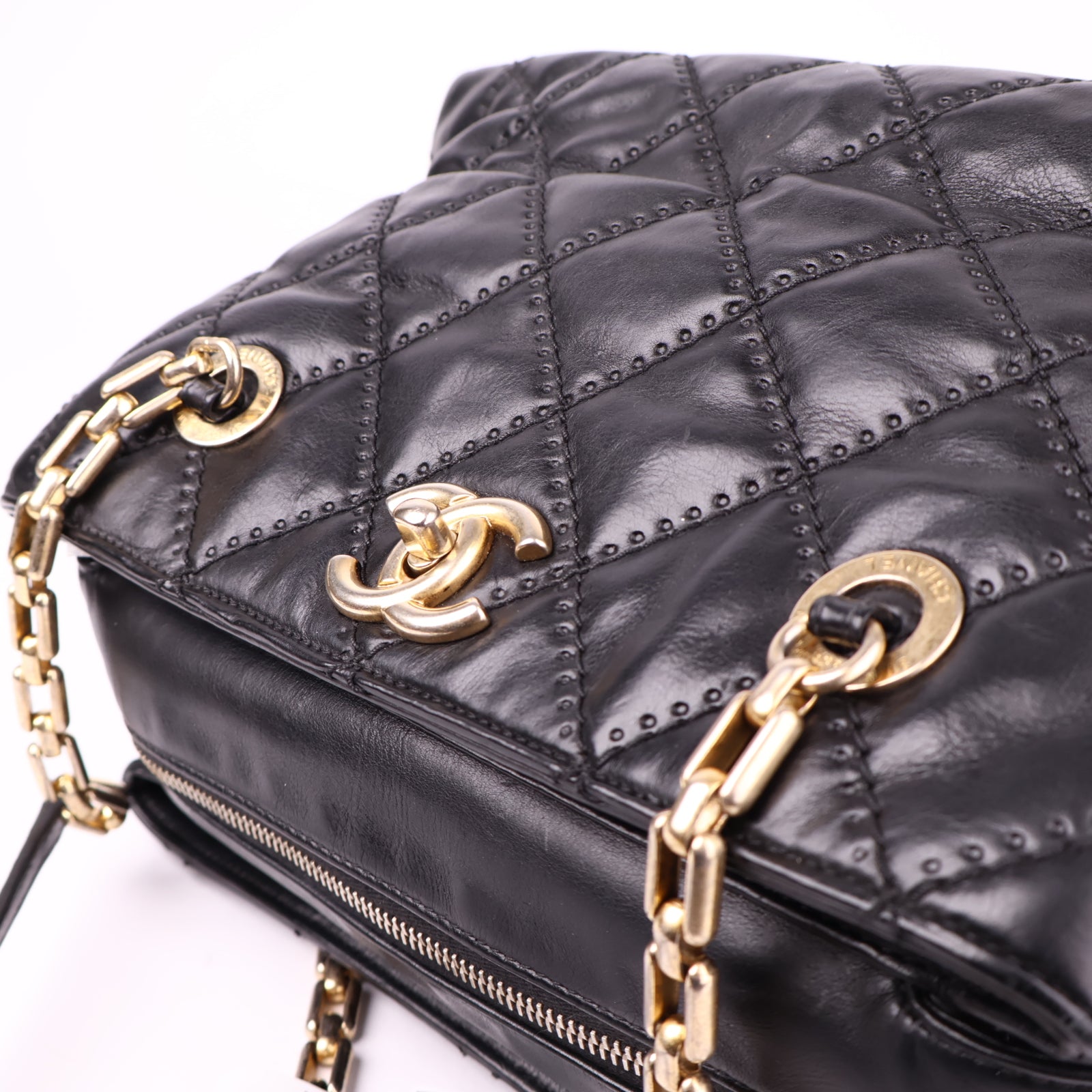 J1014 Chanel Black CC Quilted Leather Shoulder Bag- Pre Owned