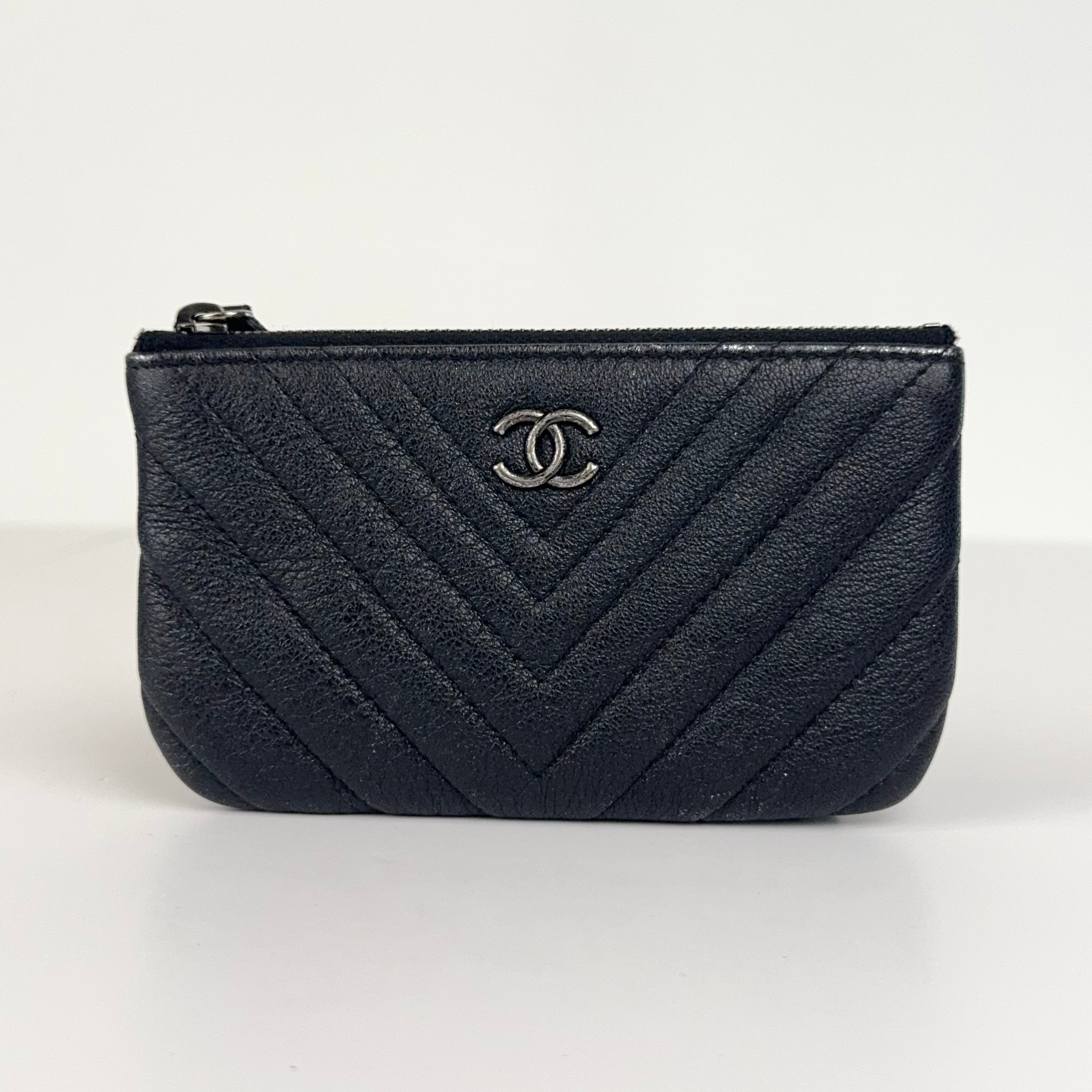 PRE OWNED-Chanel MEDIUM CASE Metallic Lambskin/MAR