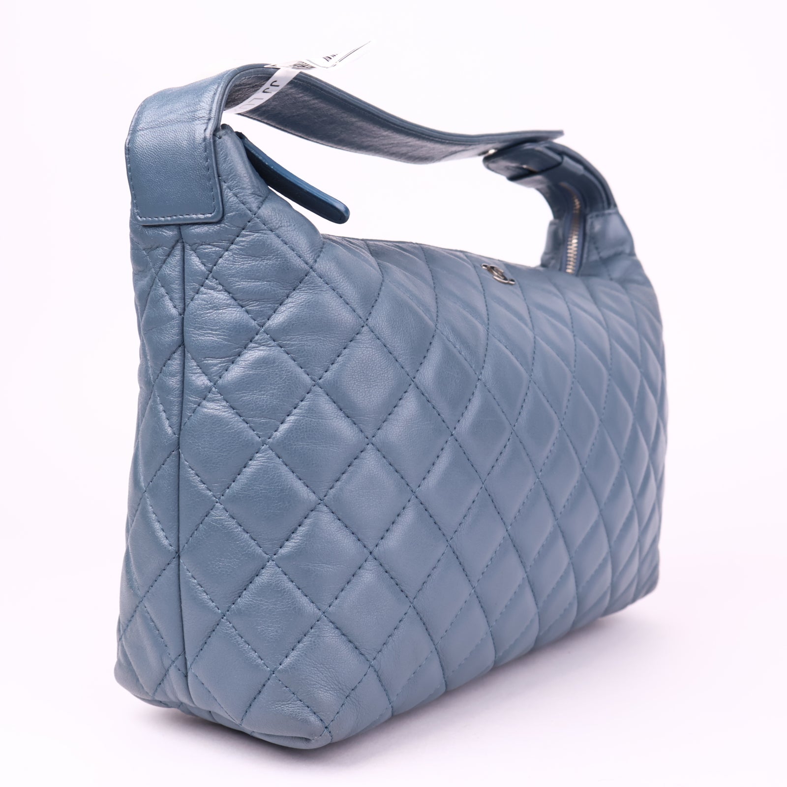 J1013 Chanel Quilted Hobo Handbag Teal Lambskin- Pre Owned