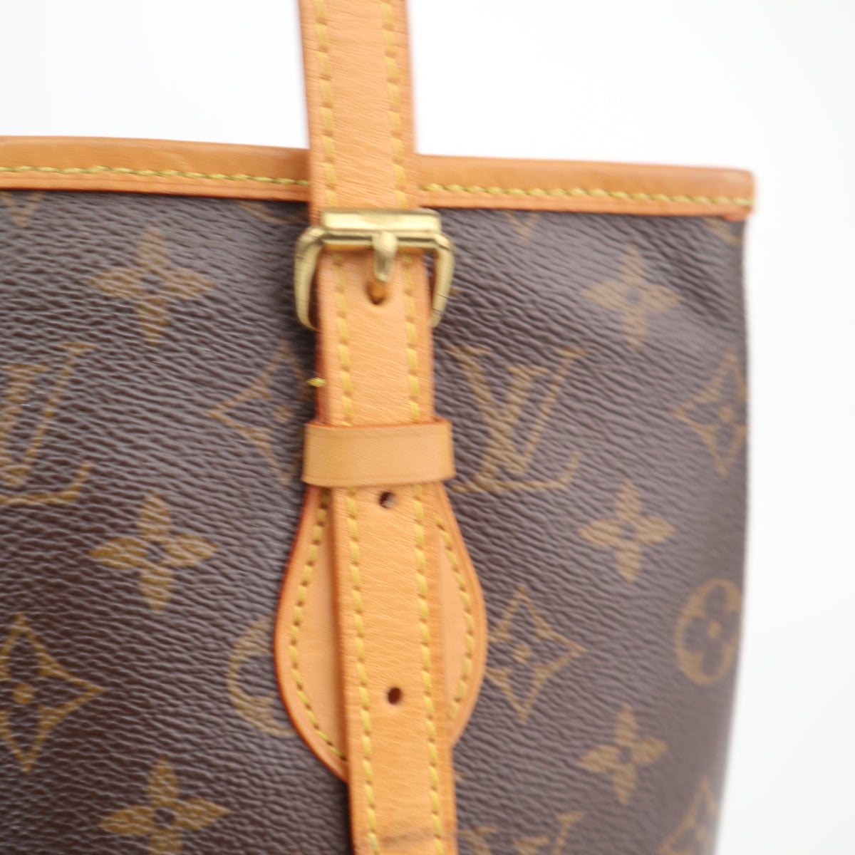 C2751R Louis Vuitton Bucket Bag Monogram Marais Bucket | Pre-Owned Excellent Brown Canvas Monogram