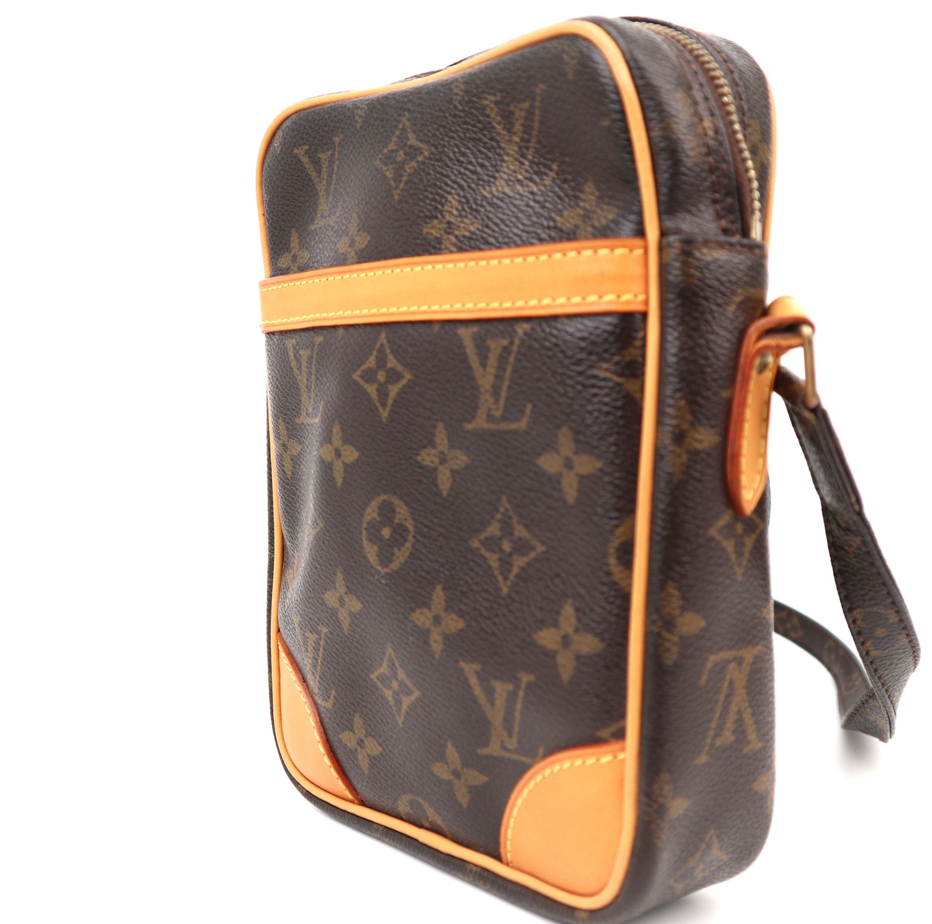 C1253  Louis Vuitton Monogram Danube crossbody bag-Pew Owned
