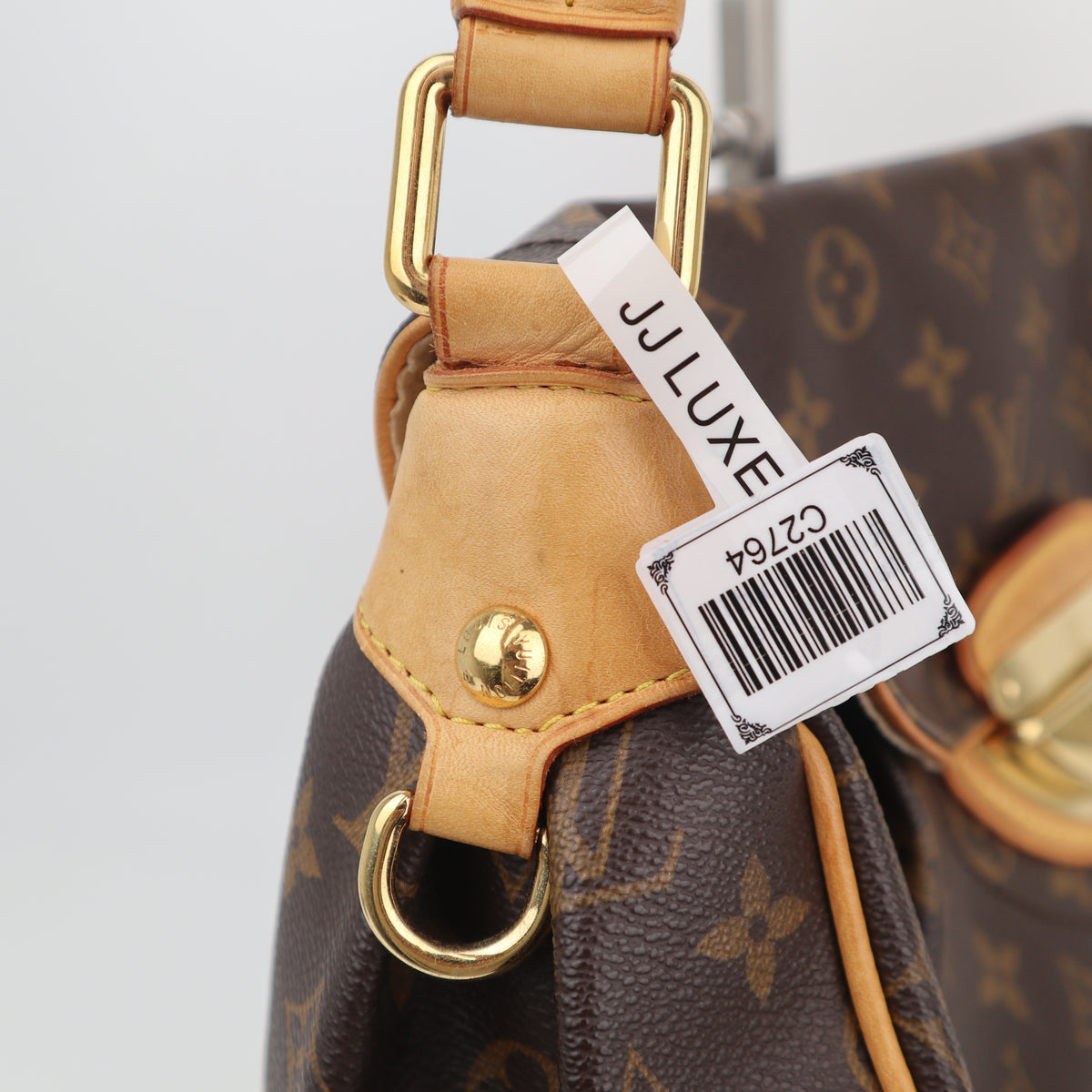 C2764 Louis Vuitton Shoulder Bag Monogram Beverly MM | Pre-Owned Very Good Brown Monogram Canvas