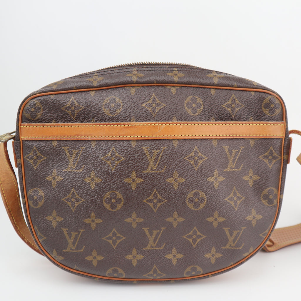 C2765 Louis Vuitton Crossbody Bag Monogram Jeune Fille MM | Pre-Owned Very Good Brown Monogram Canvas