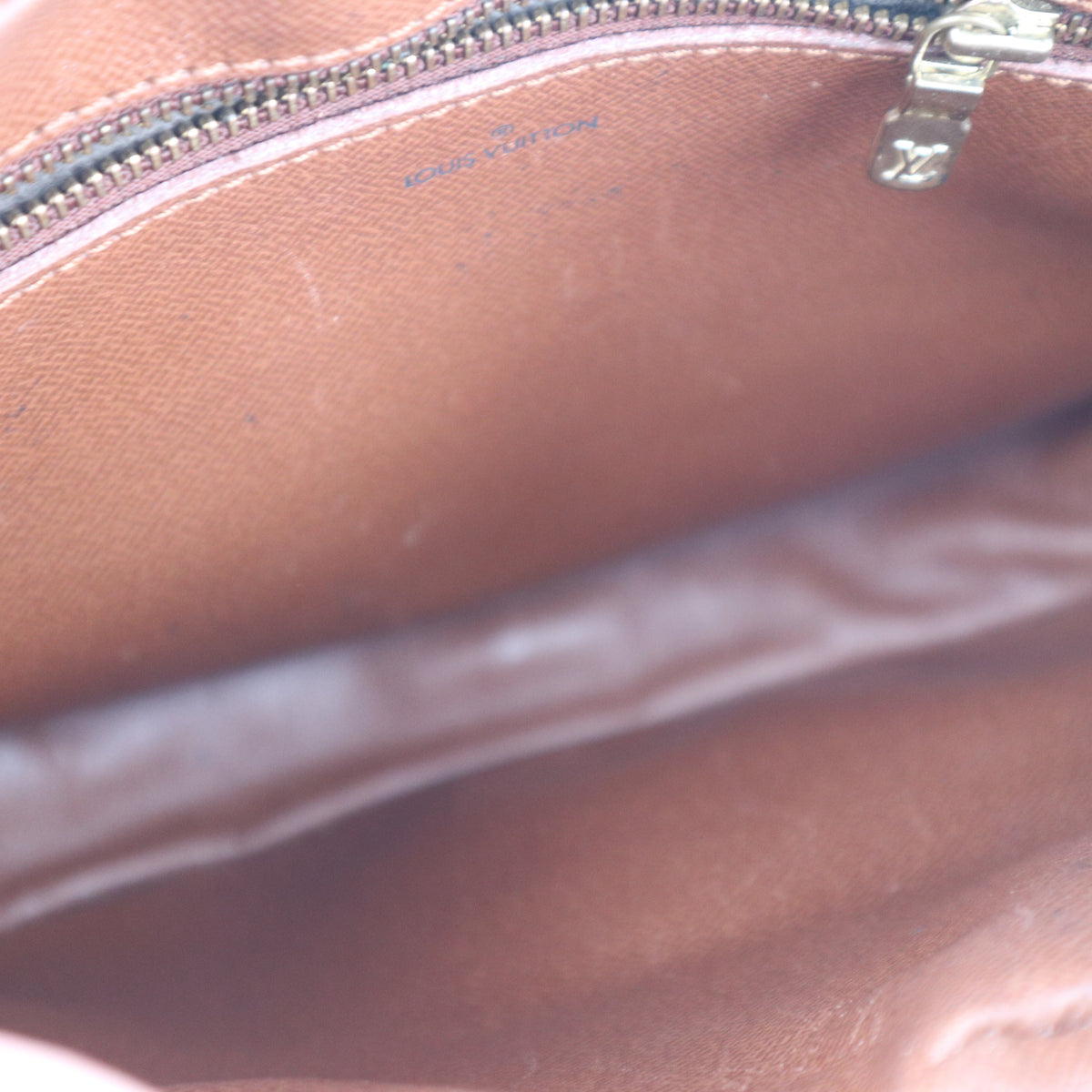 C2765 Louis Vuitton Crossbody Bag Monogram Jeune Fille MM | Pre-Owned Very Good Brown Monogram Canvas