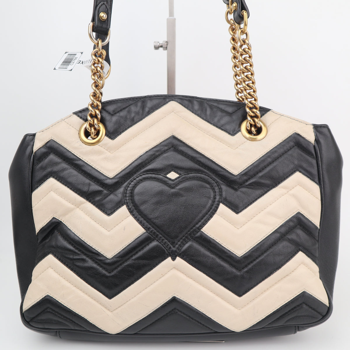 C2768 Gucci Tote Bag GG Marmont Wavy Chevron Stripe Tote Bag | Pre-Owned Very Good GG Logo, Chevron Canvas