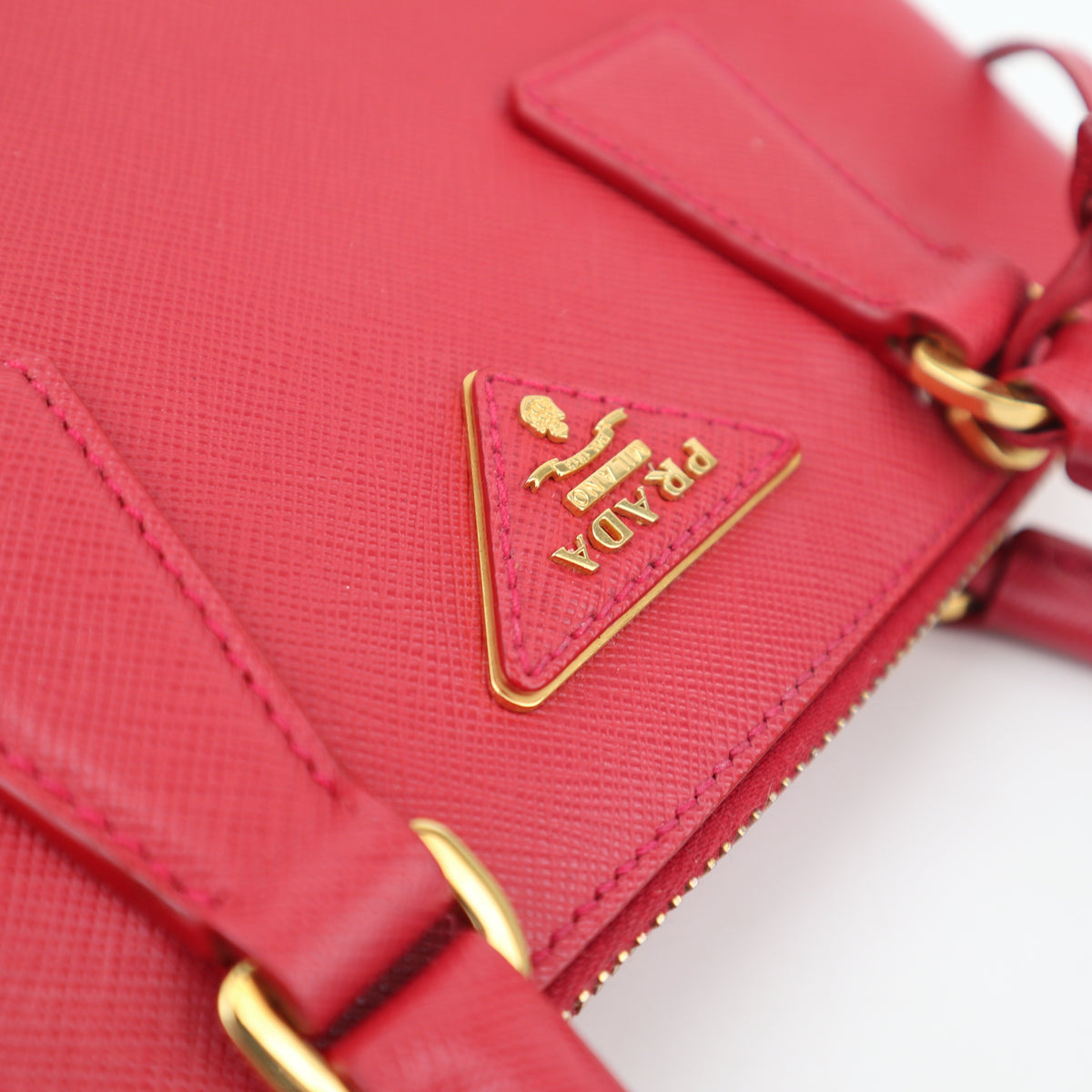 C2770 Prada Top Handle Bag Galleria Saffiano Promenade / Lux Small Red | Pre-Owned Excellent Red Leather